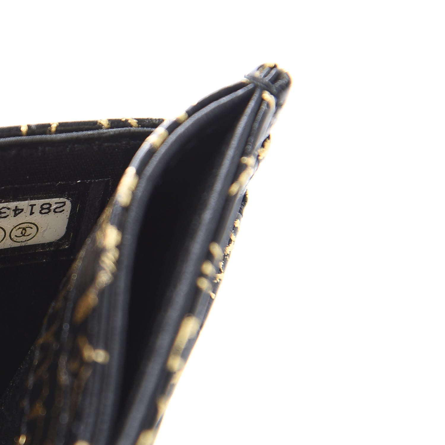 Chanel Calfskin Crocodile Embossed Graffiti 2.55 Cocodile Reissue Card Holder Black Gold 8 of 9