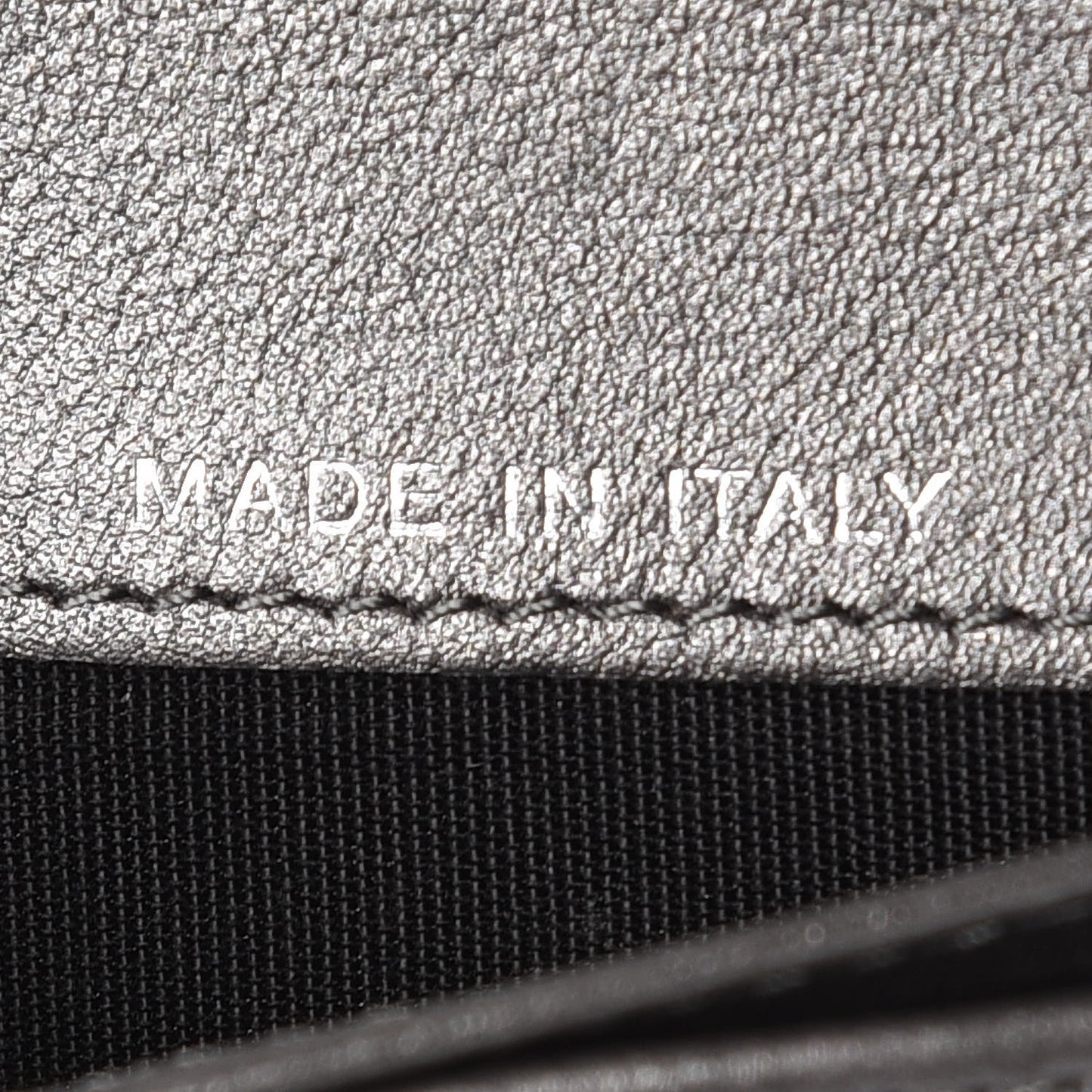 Caviar Timeless CC Zipped Pocket Wallet Dark Silver