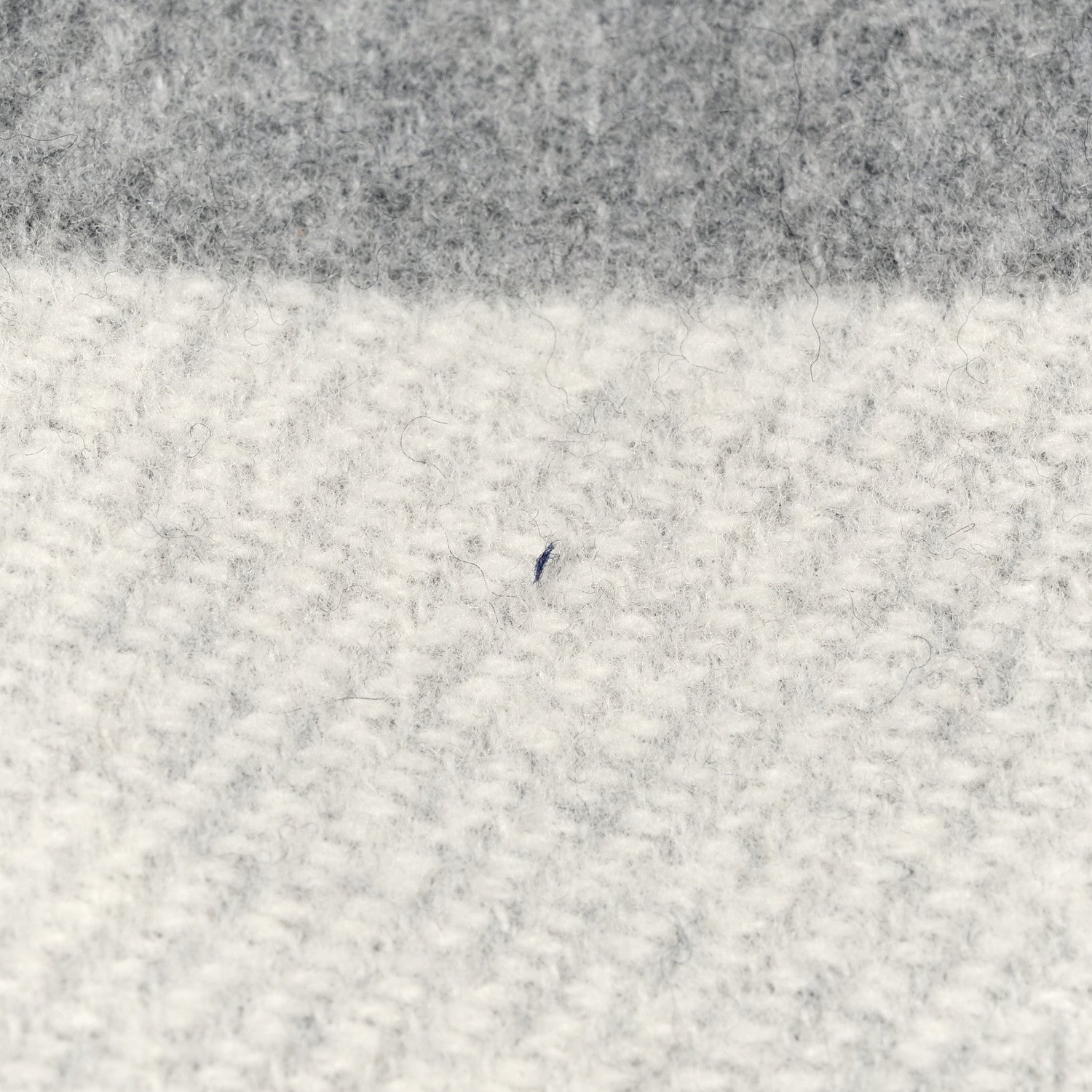 Hermes Wool Cashmere Avalon III Blanket Ecru Gris Clair 4 of 6