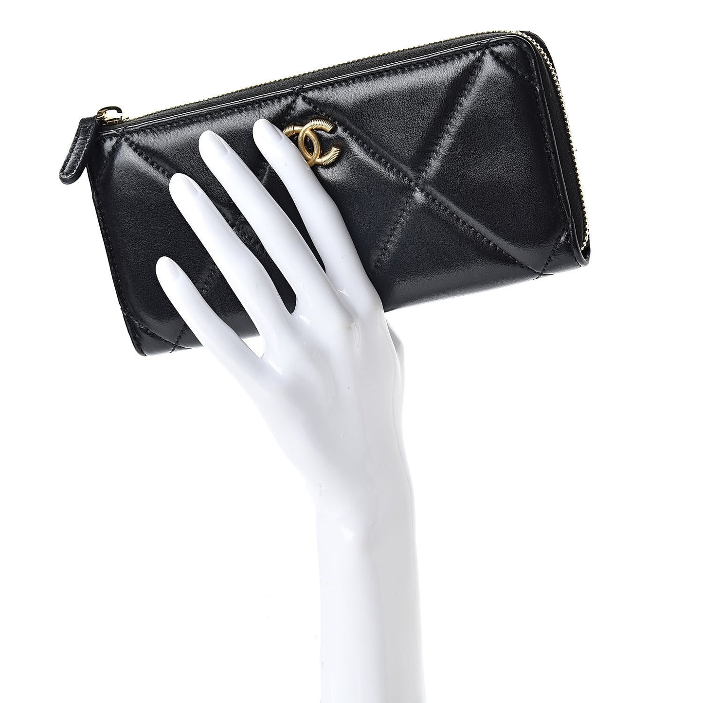 Lambskin Quilted Large Gusset Zipped Wallet Black