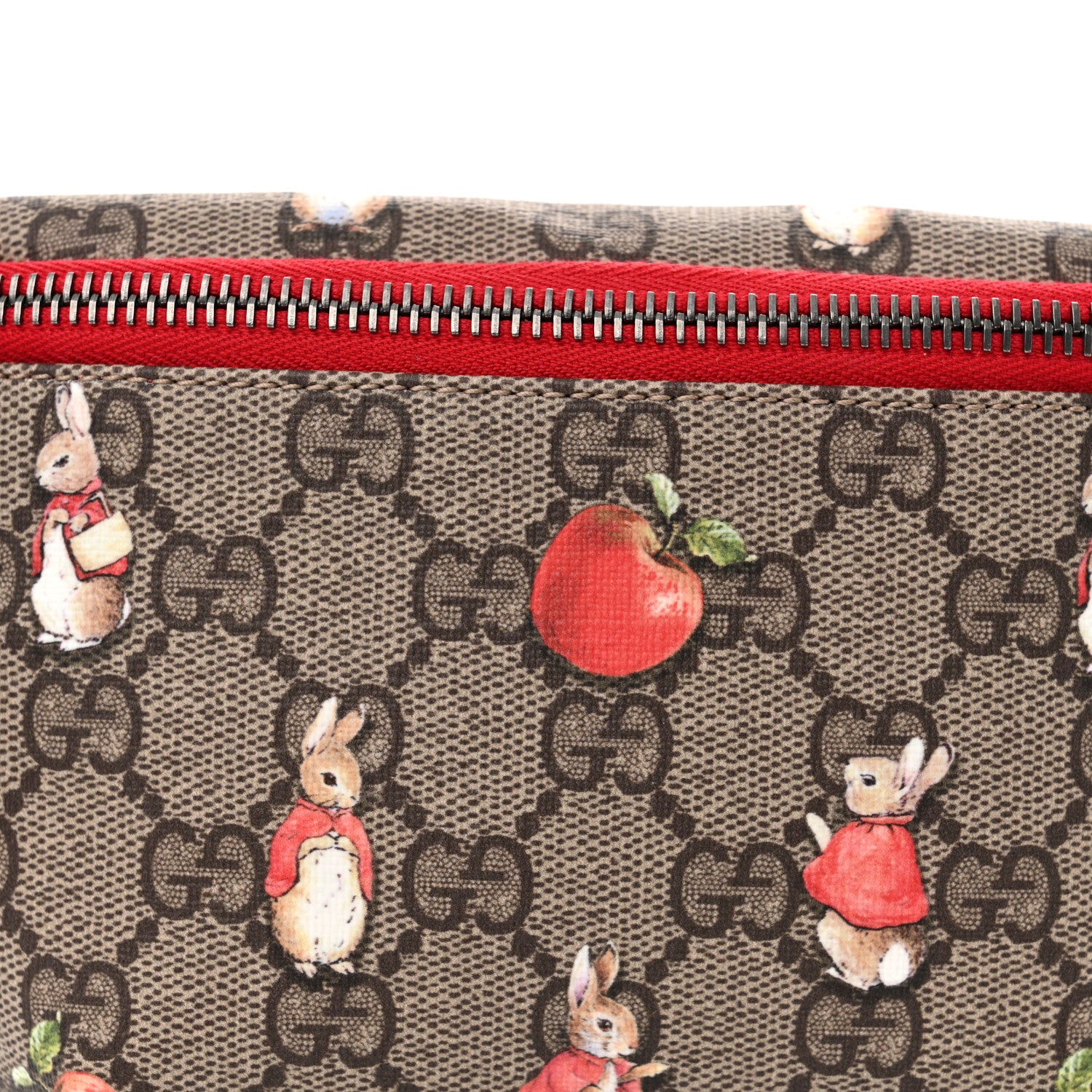 Gucci X Peter Rabbit GG Supreme Monogram Rabbit Apple Childrens Belt Bag 8 of 10