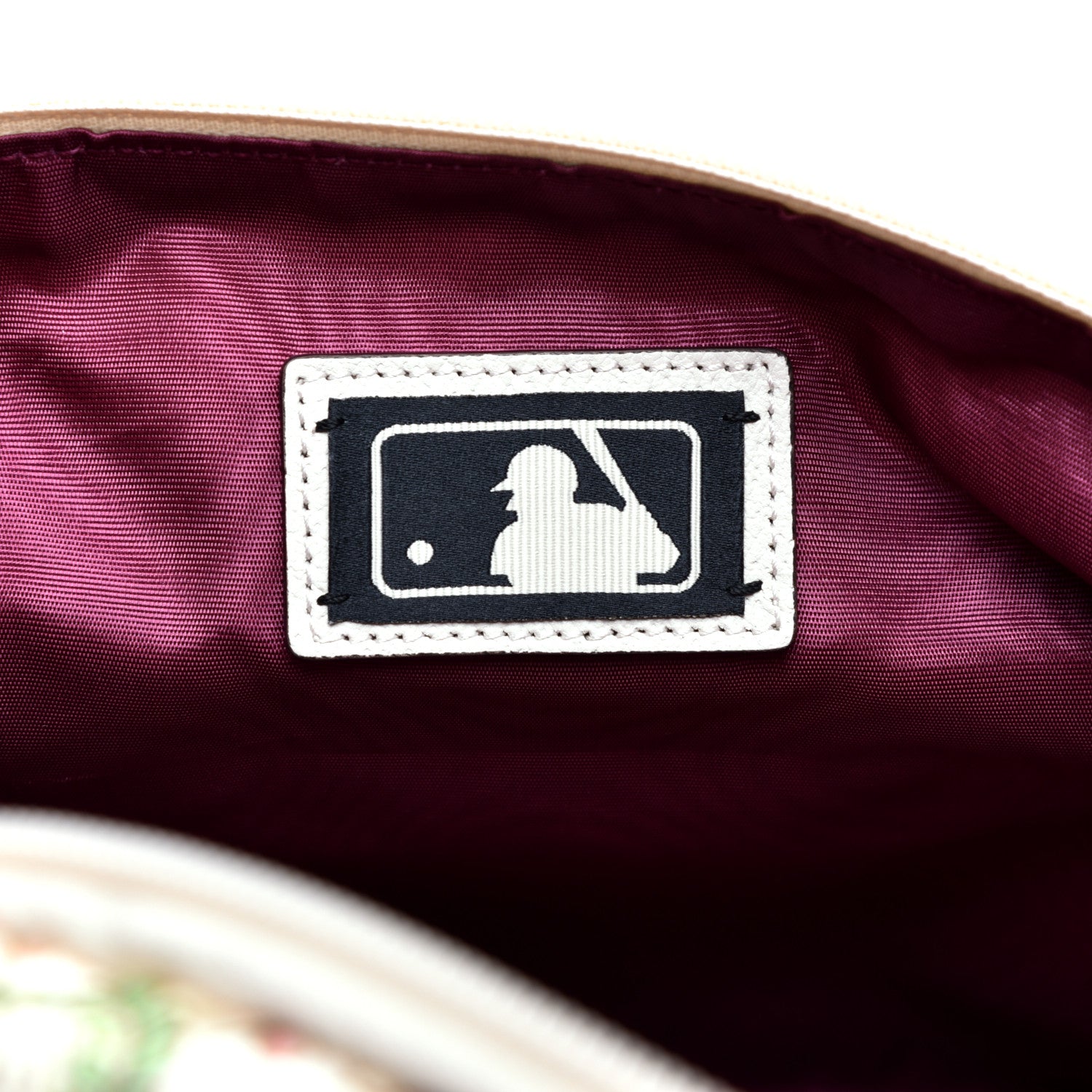 Gucci X MLB Satin Floral Print NY Yankees Patch Convertible Belt Bag Ivory Green 10 of 11