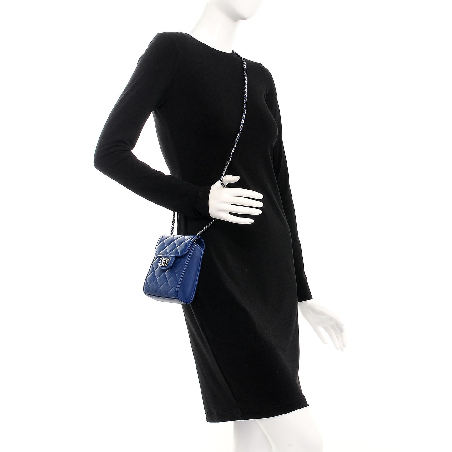 Lambskin Quilted Extra Mini Wallet On Chain WOC Navy