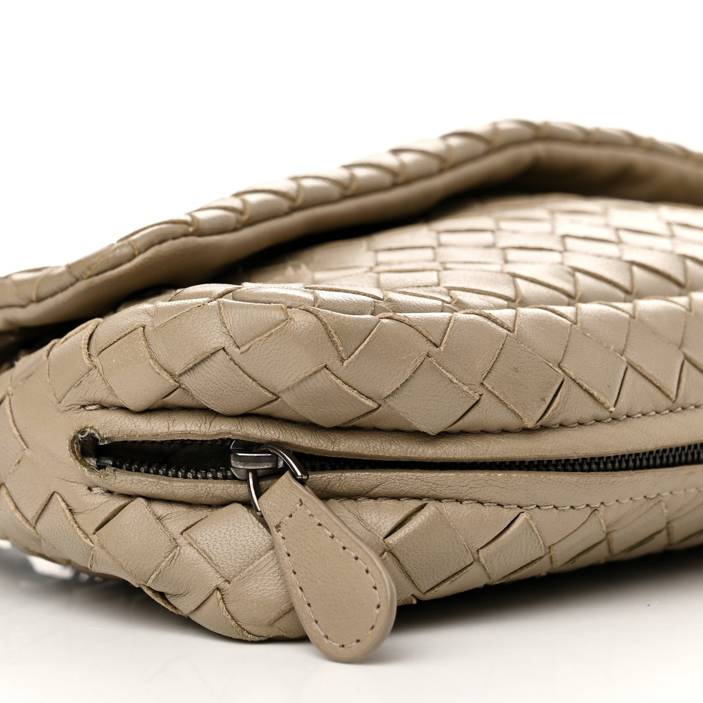 Nappa Intrecciato Mini Chain Messenger Fume