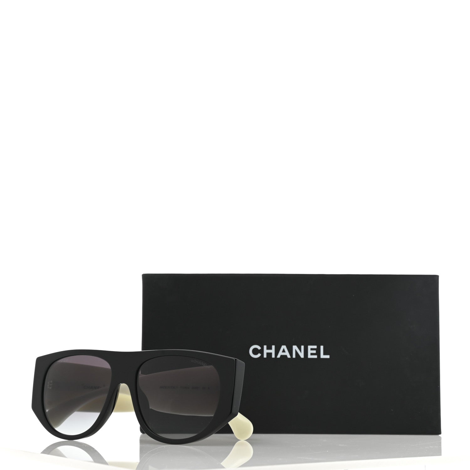 Chanel Acetate Quilted CC Pilot Sunglasses 71465 White Black 8 of 8