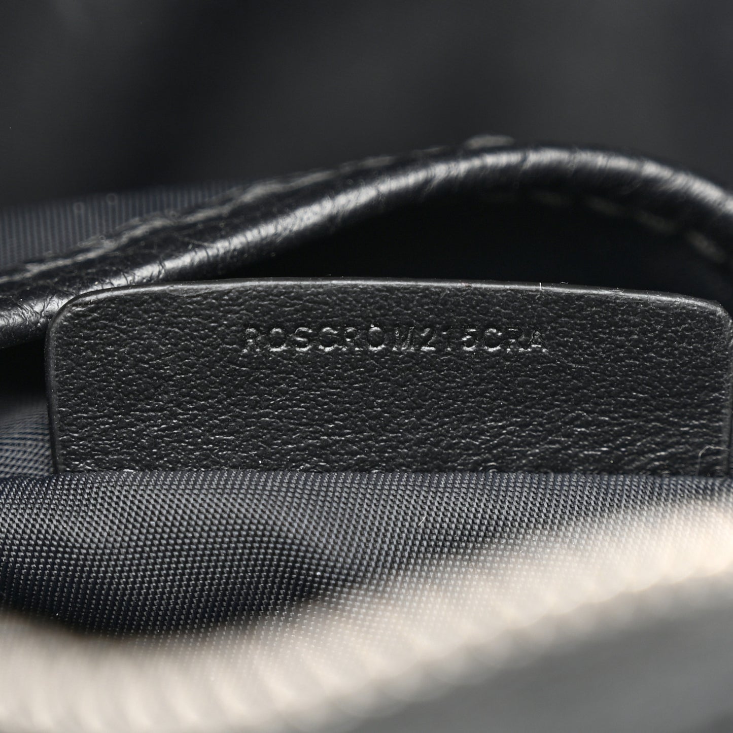 Pebbled Calfskin Logo Embossed Thornton Messenger Bag Black