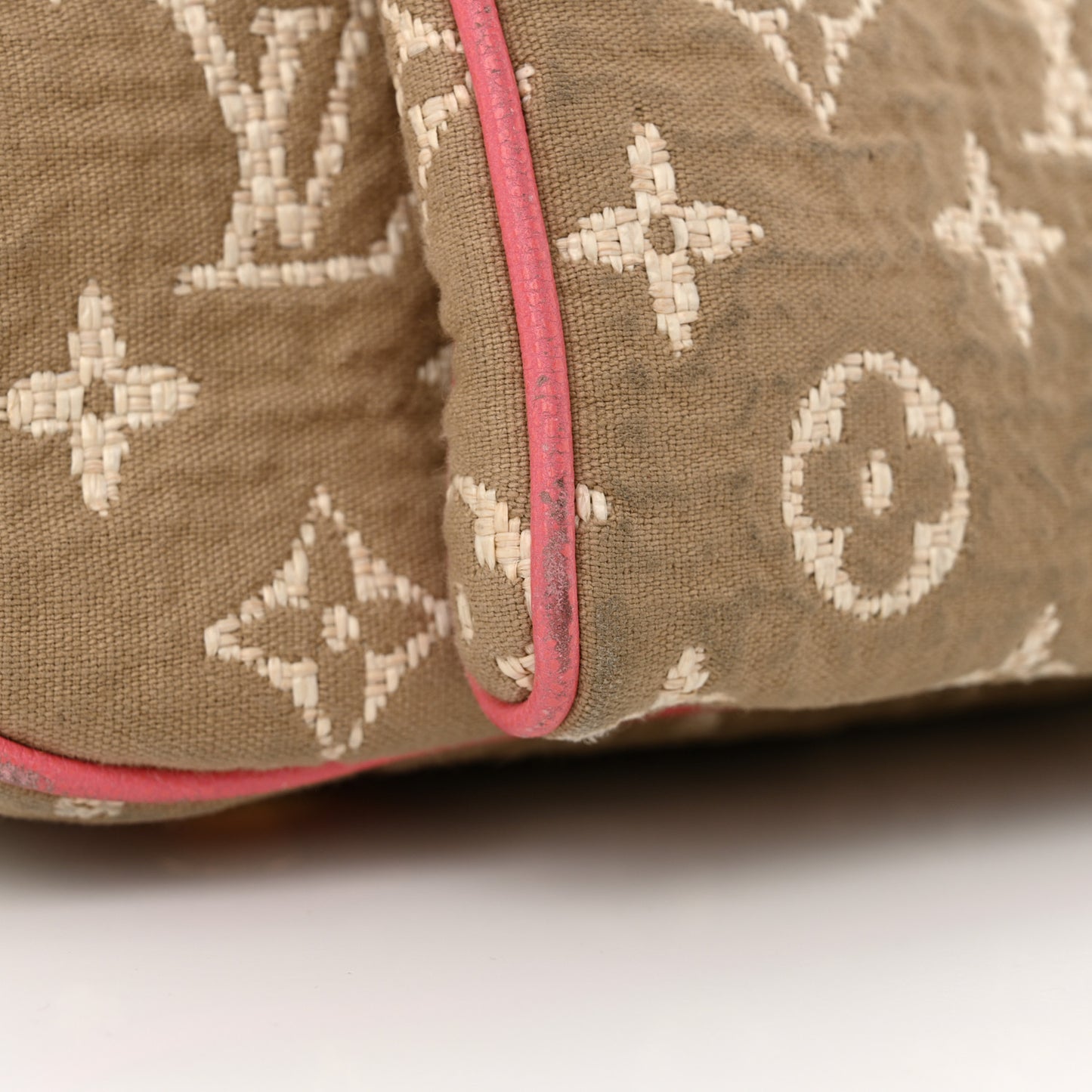 Monogram Sabbia Cabas MM Rose