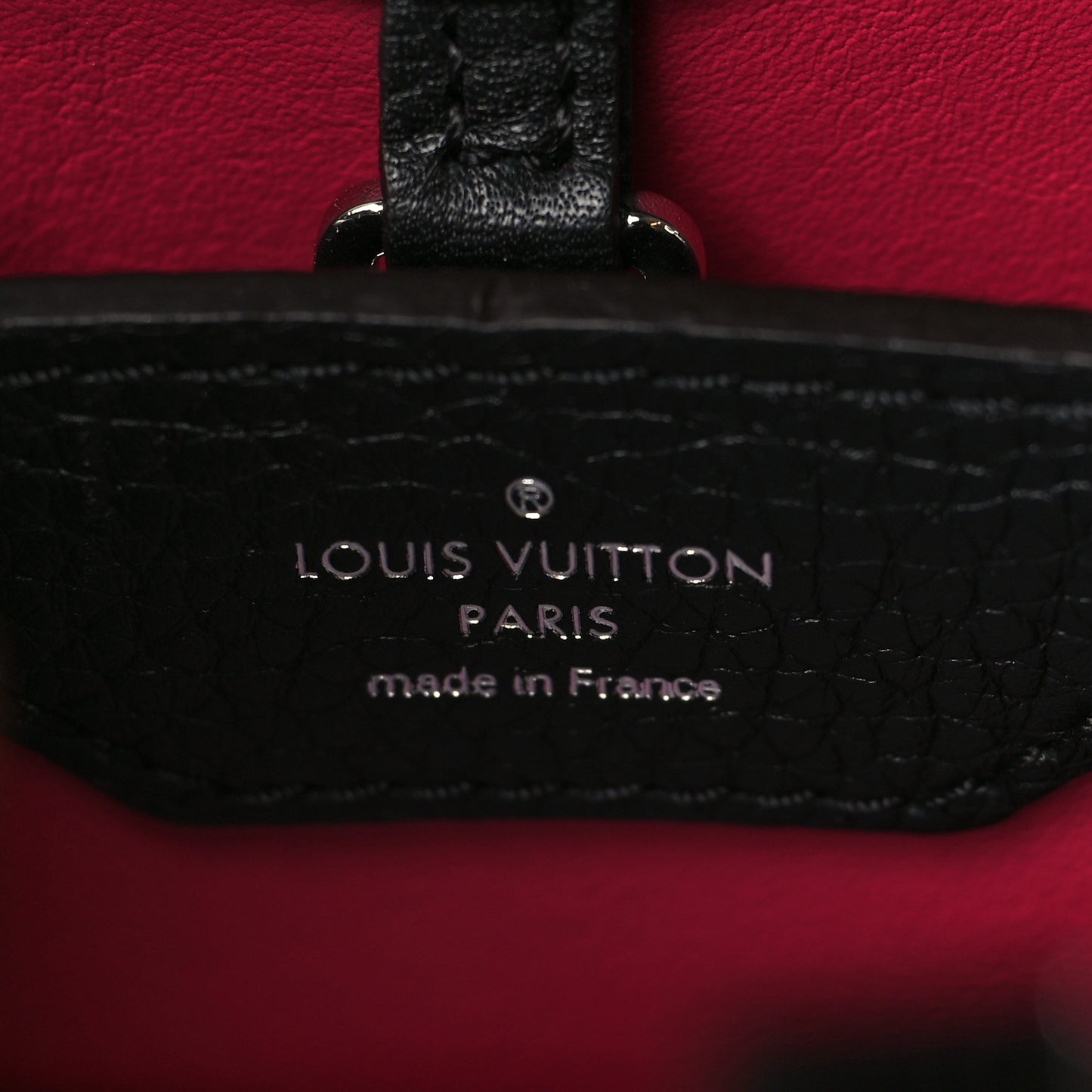 Taurillon Snakeskin Capucines MM Black
