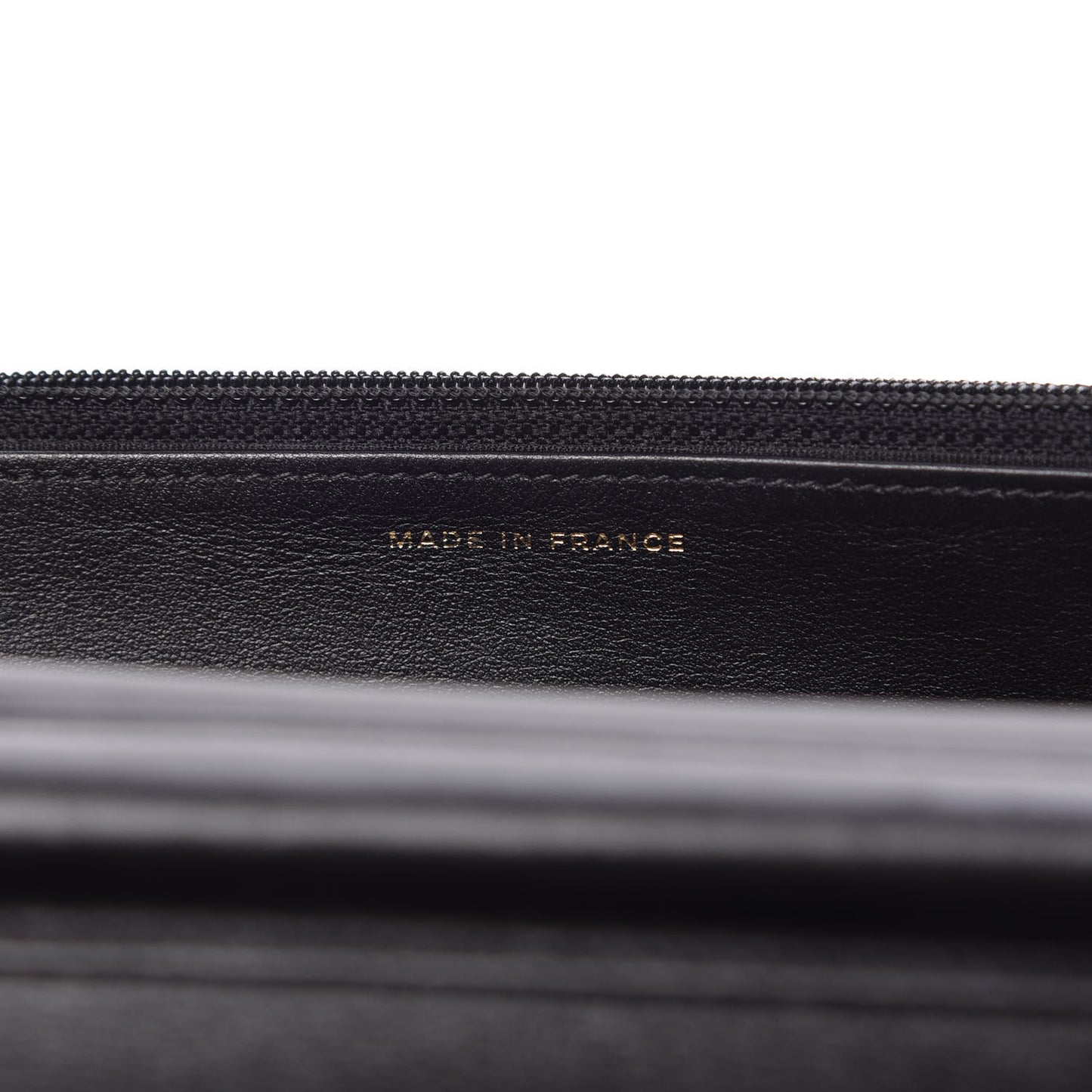 Caviar Quilted Boy Wallet On Chain WOC Black