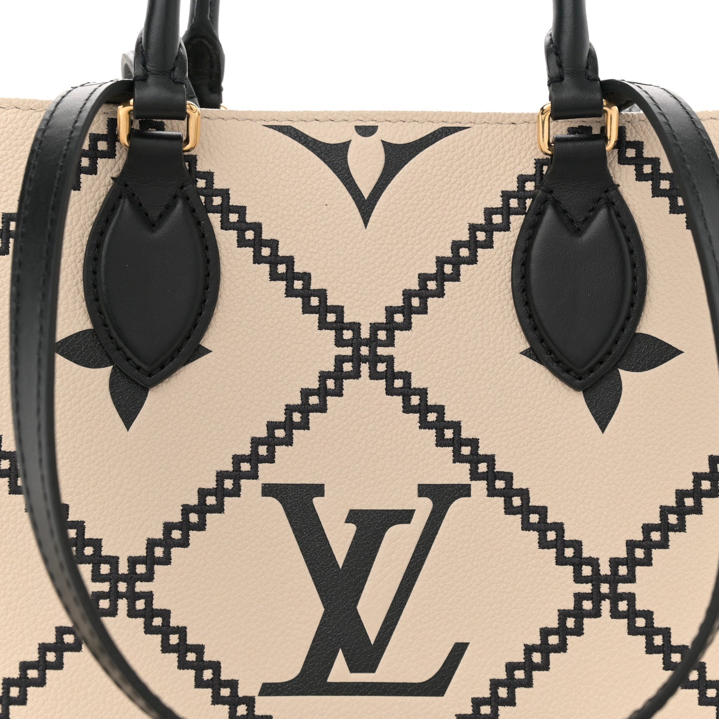 Empreinte Monogram Giant Broderies Onthego MM Cream Black