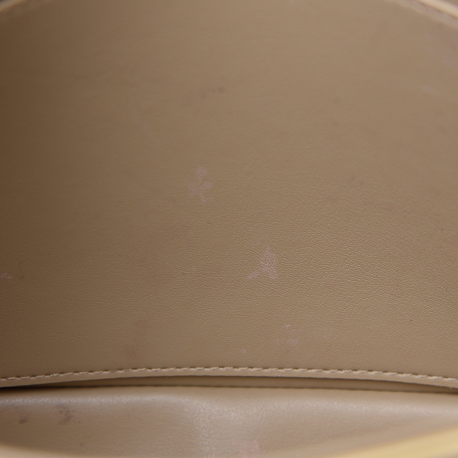 Louis Vuitton Vernis Thompson Street Beige 11 of 22