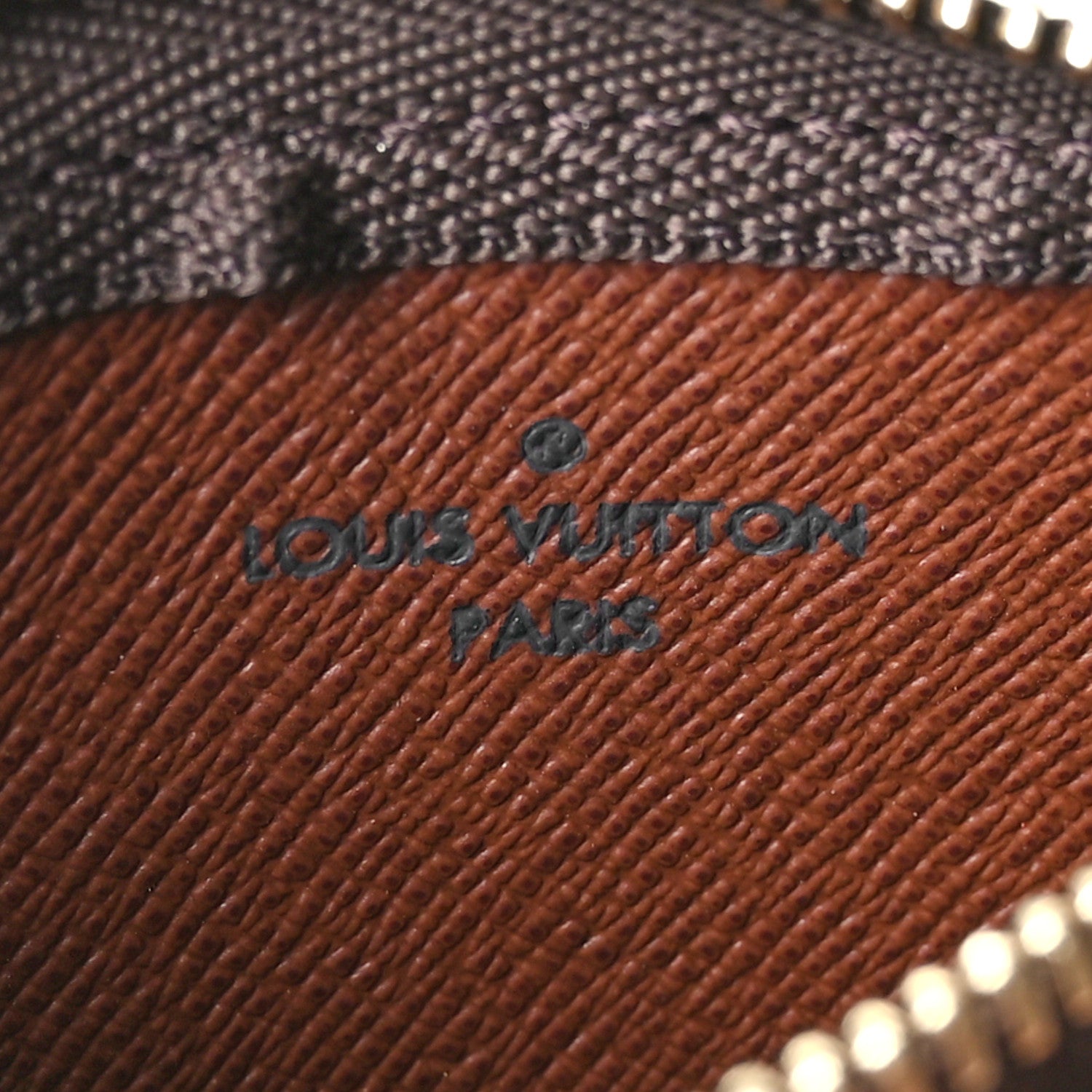 Louis Vuitton Monogram Key Pouch 6 of 6