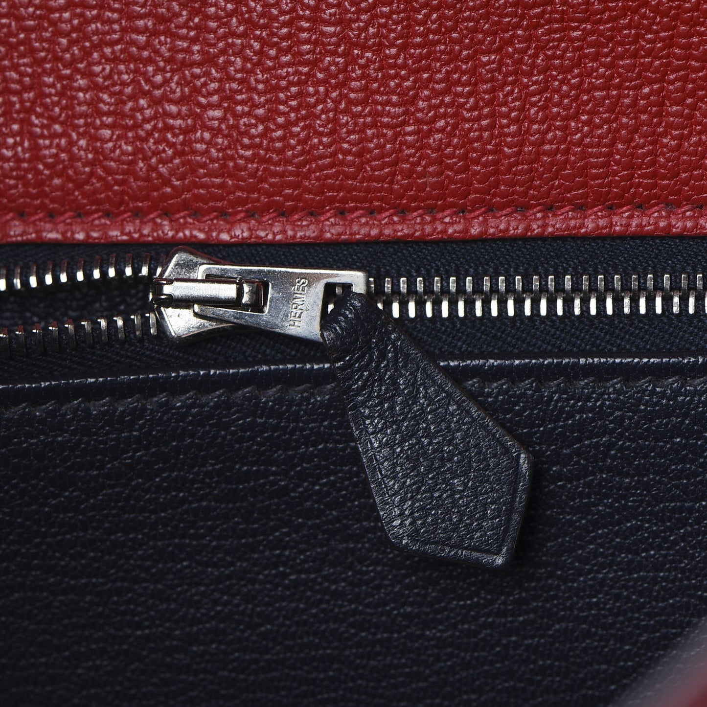 Chevre Mysore Horseshoe Kelly Retourne 28 Rouge Garance Bleu Obscur