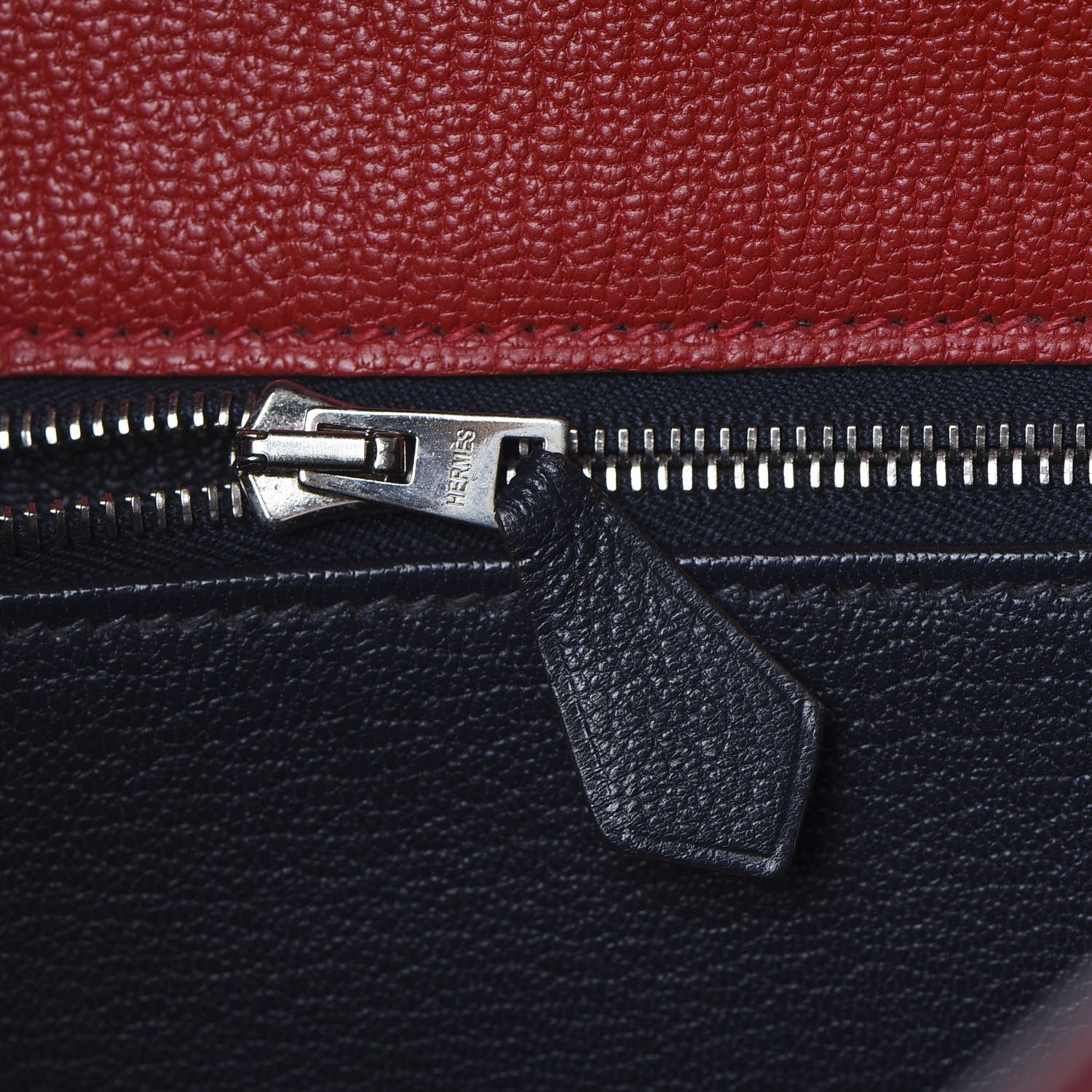 Hermes Chevre Mysore Horseshoe Kelly Retourne 28 Rouge Garance Bleu Obscur 27 of 38