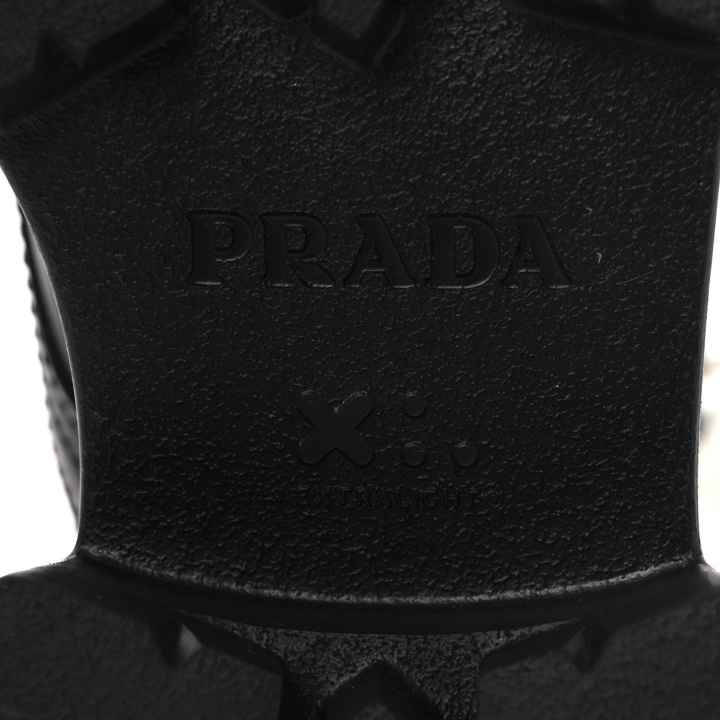 Spazzolato Rois Nylon Metal Triangle Logo Monolith Pouch Pocket 55mm Boots 38 Black