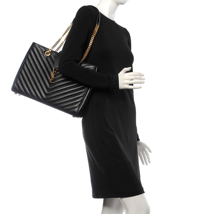 Saint Laurent Grain De Poudre Matelasse Chevron Monogram Shopping Bag Black 2 of 13