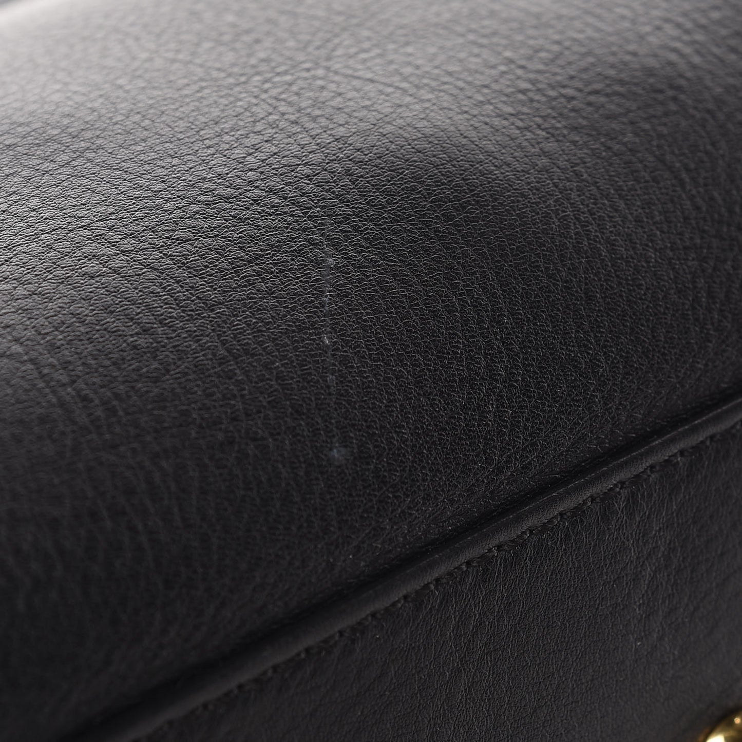 Vitello Seta Shiny Nappa Medium Peekaboo Iconic Satchel Black