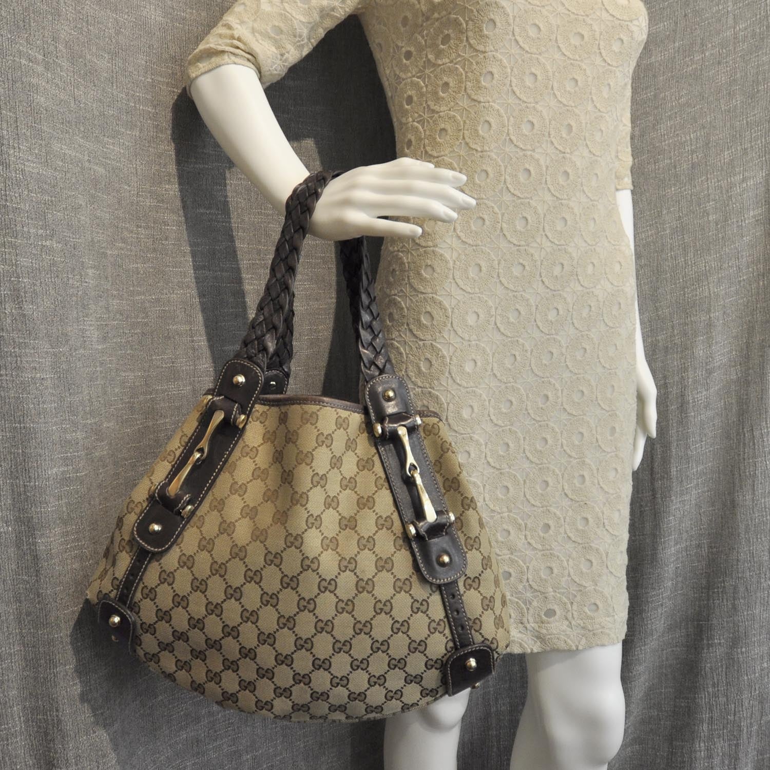Gucci Monogram Pelham Tote Ebony 3 of 9