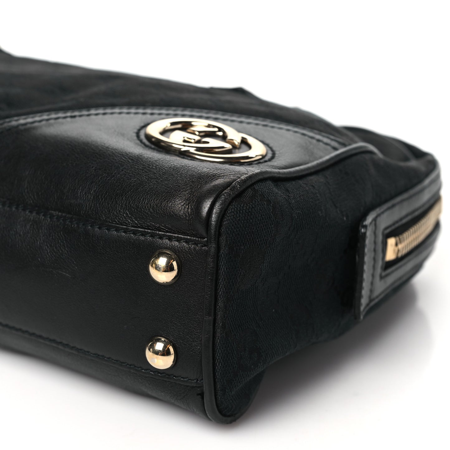 Monogram Medium New Britt Boston Black