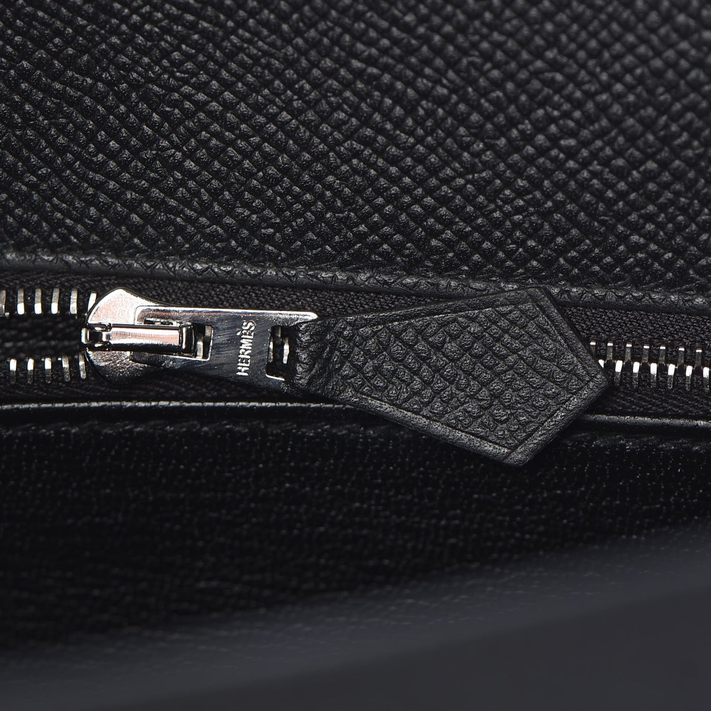 Epsom Kelly Sellier 25 Black
