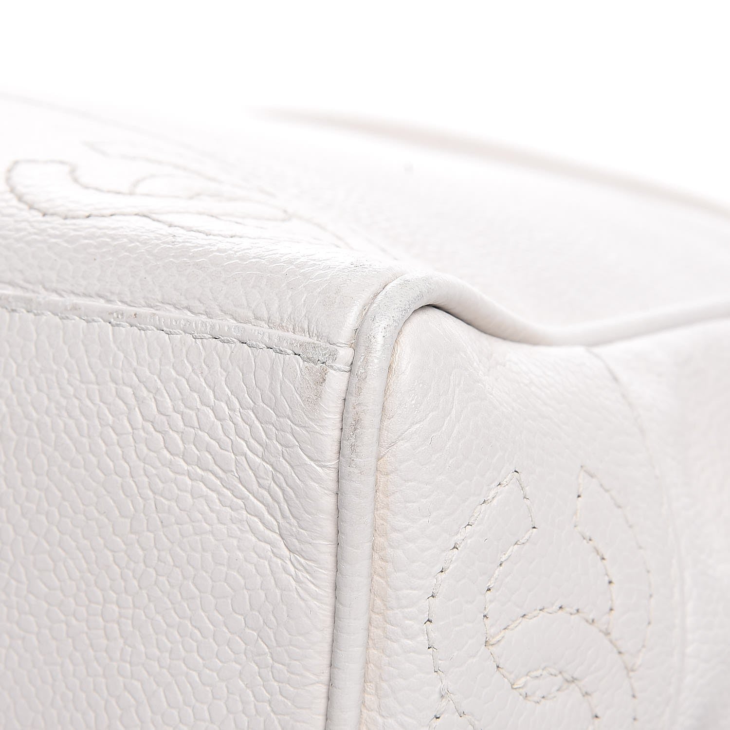 Chanel Caviar CC Shoulder Bag White 10 of 12