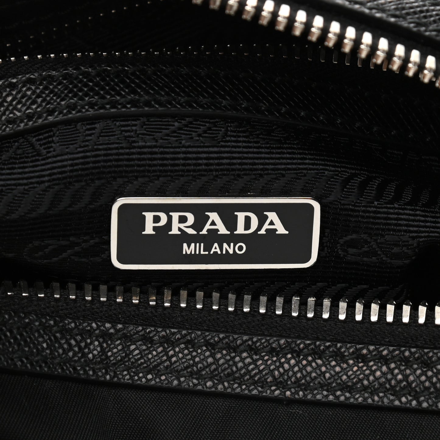 Nylon Saffiano Re-Edition 2005 Top Handle Crossbody Bag Black
