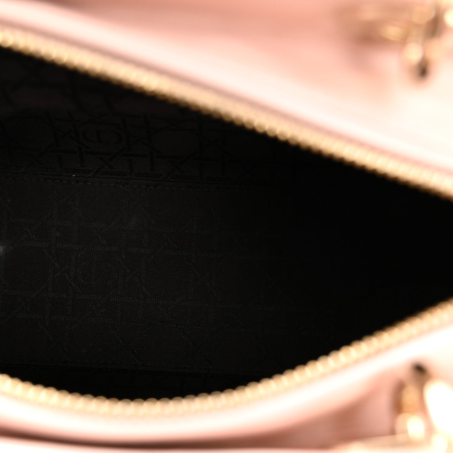 Lambskin Cannage Medium Lady Dior Light Pink