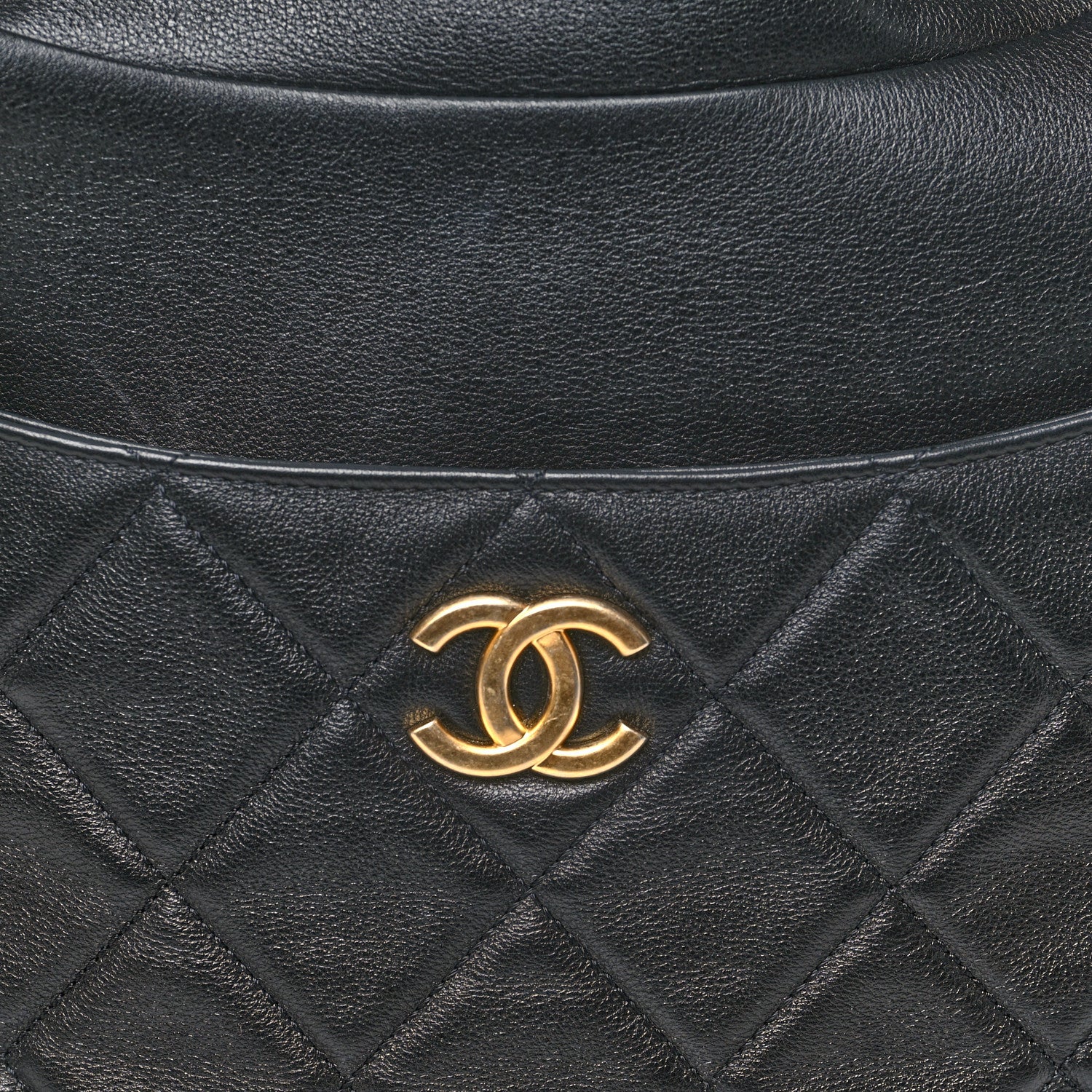 Chanel Calfskin Quilted Close To Me Hobo Black 9 of 11