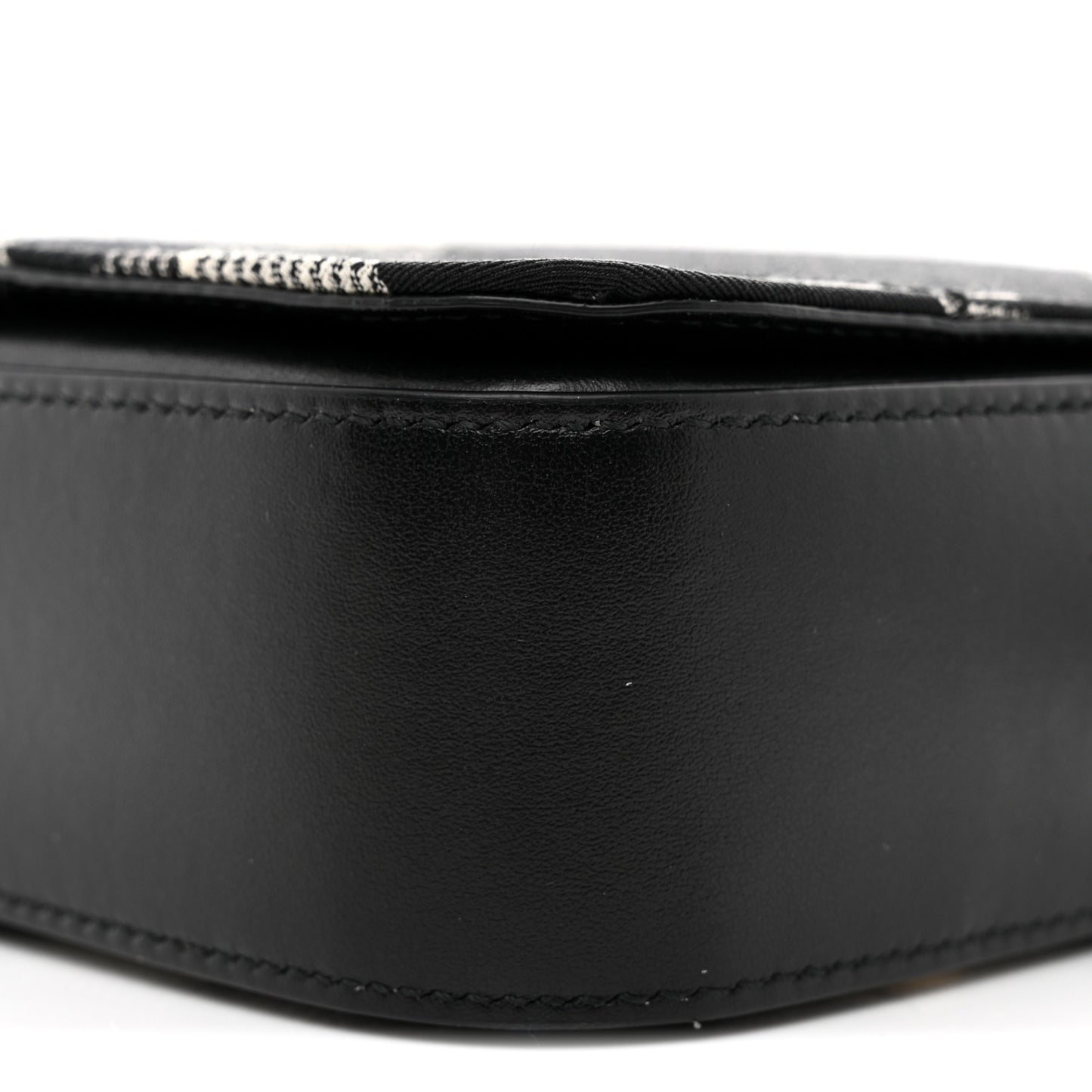 Jacquard Check Snip Bag Black