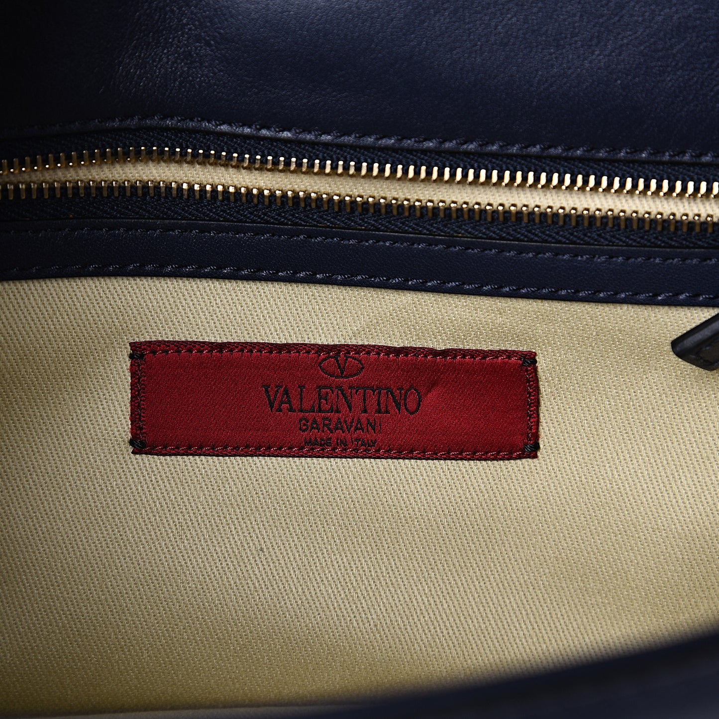 Vitello Medium Glam Lock Rockstud Flap Marine