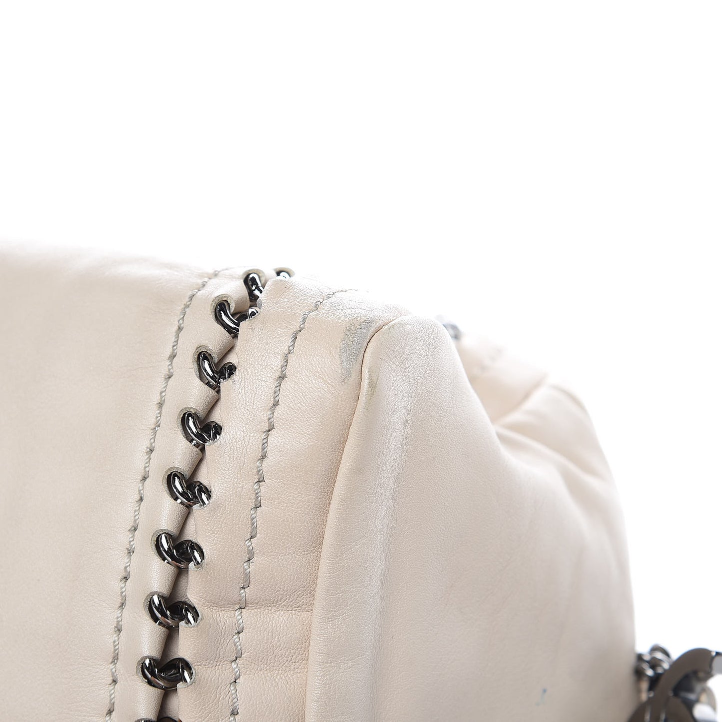 Smooth Calfskin Medium Luxe Ligne Bowler White