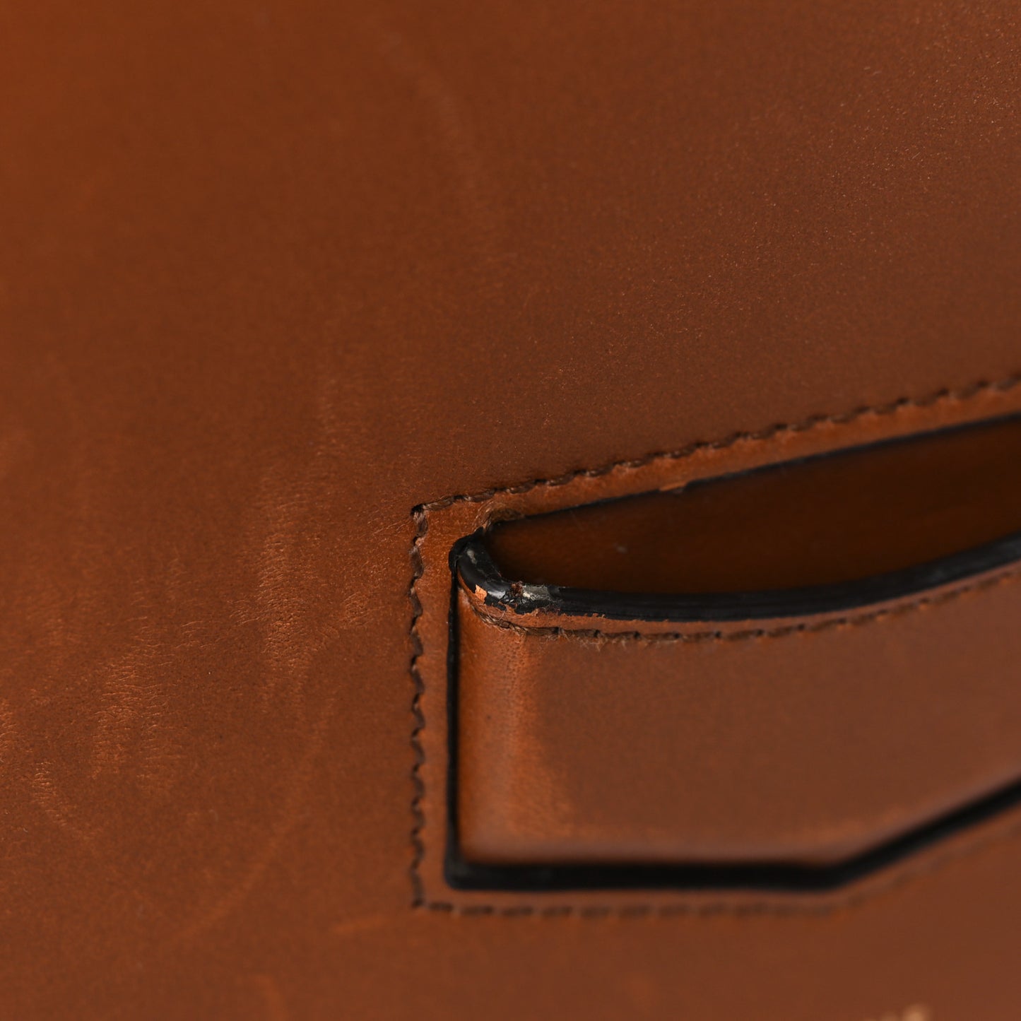 Supersoft Calfskin Medium Trotteur Caramel