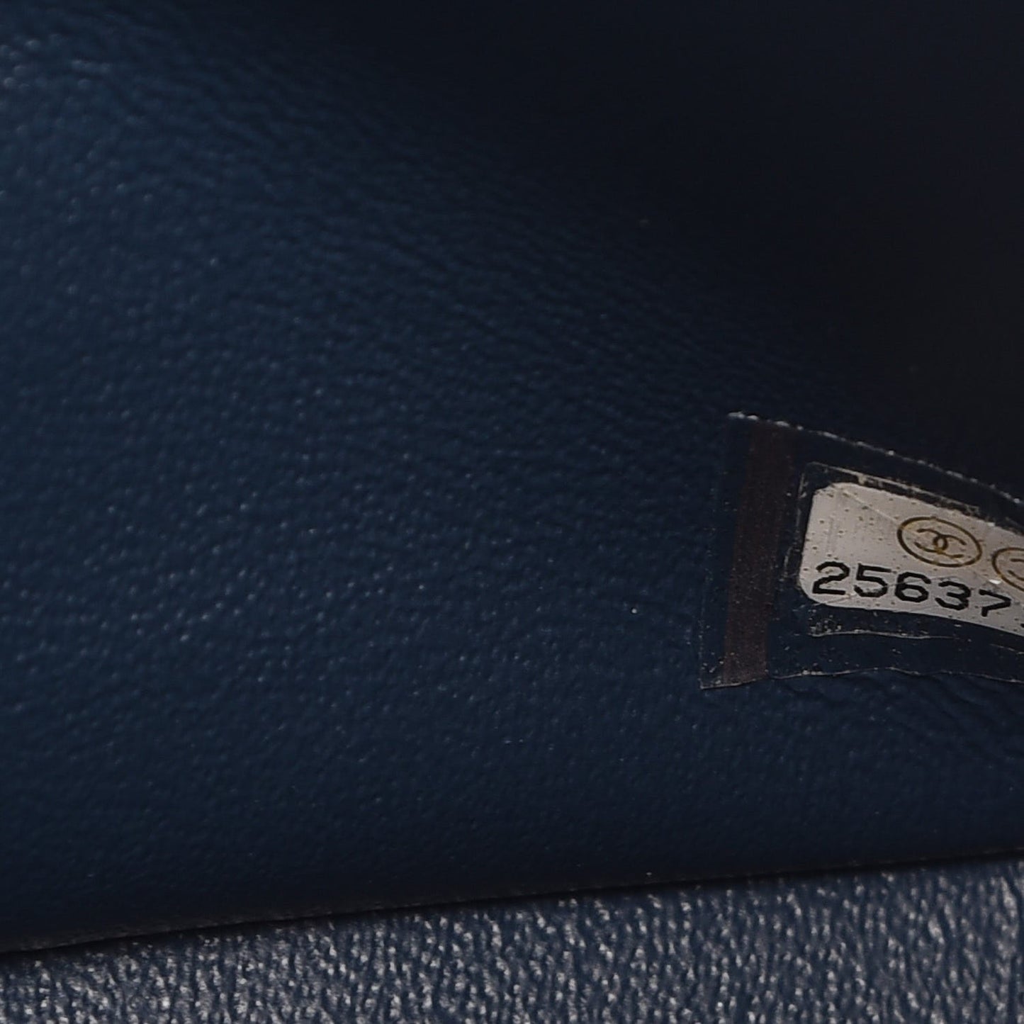Iridescent Caviar Quilted Jumbo Double Flap Dark Blue