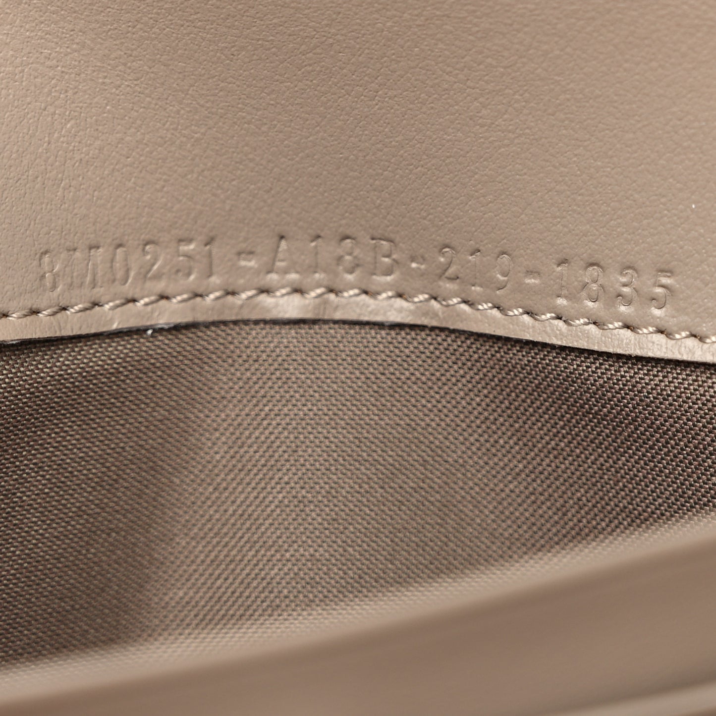 Vitello Cruise F is Fendi Continental Envelope Wallet Tortora