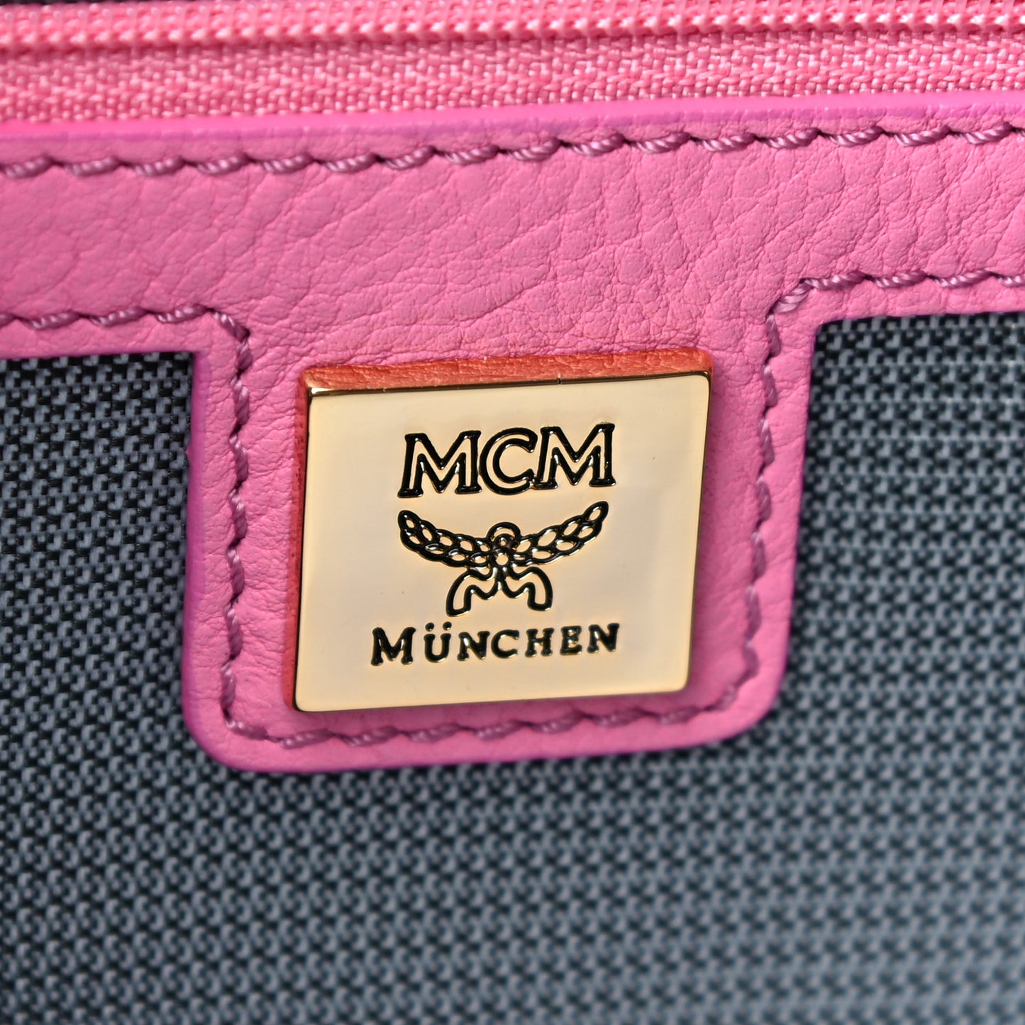 Visetos Medium Side Studs Stark Backpack Pink