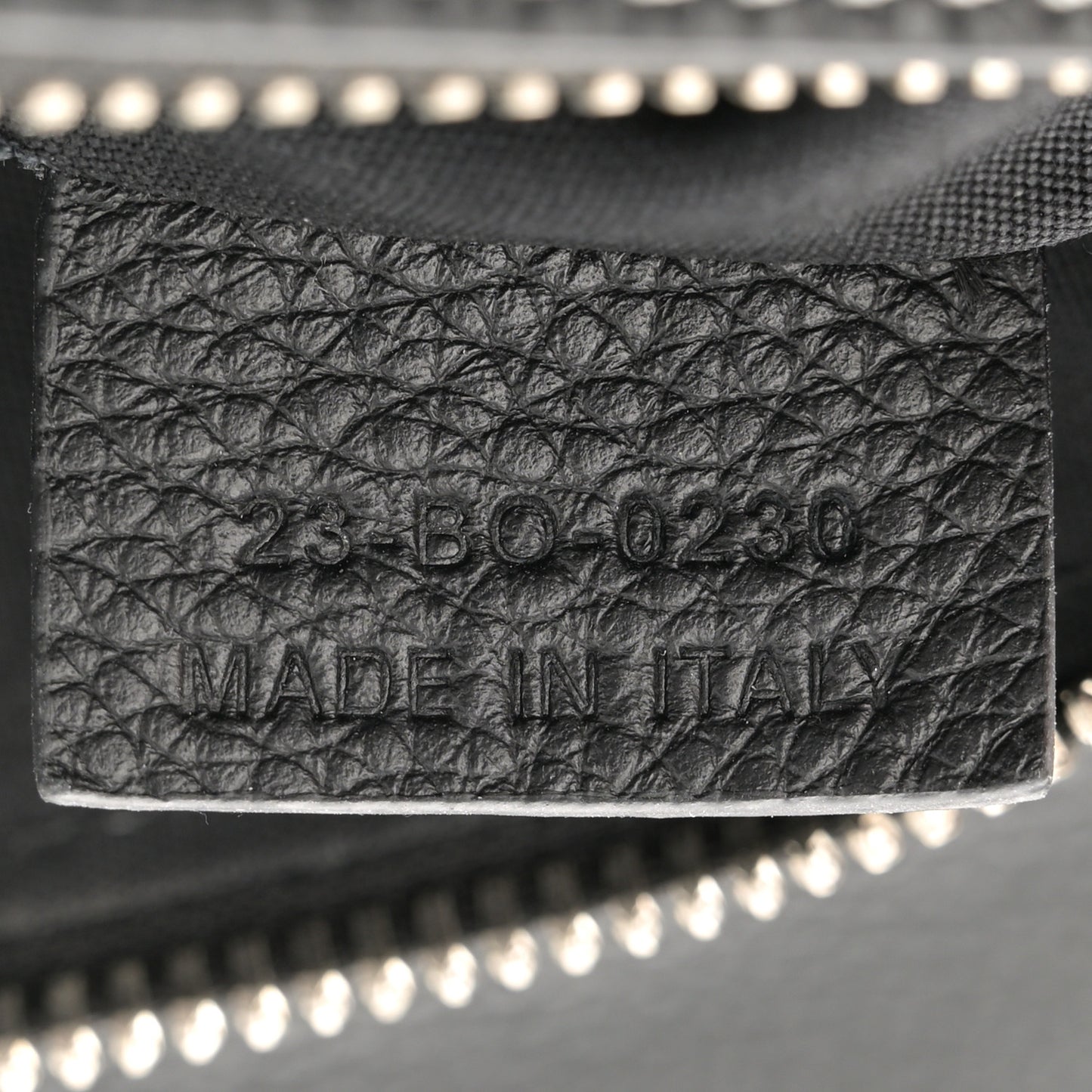 X SHAWN STUSSY Grained Calfskin Bee Saddle Bag Black