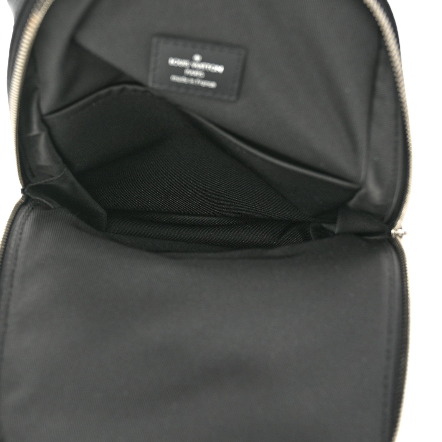 Louis Vuitton Damier Graphite Avenue Sling Backpack 5 of 9