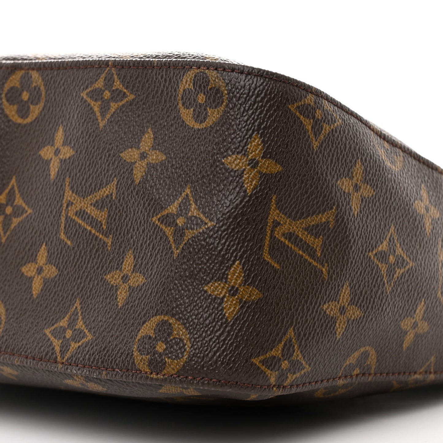 Monogram Looping MM