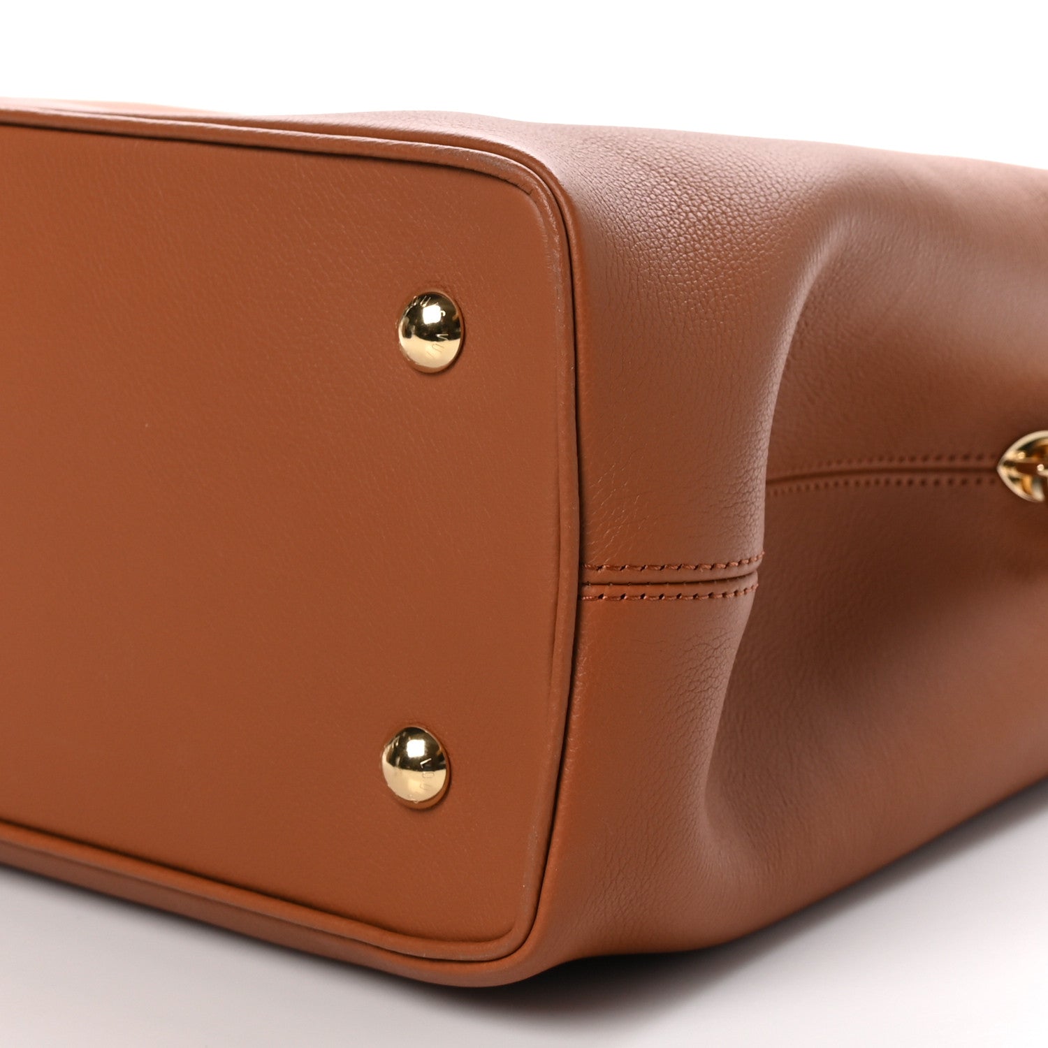 Louis Vuitton Smooth Grained Calfskin Capucines GM Souple Cognac 10 of 10
