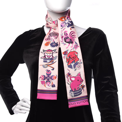 Louis Vuitton Silk Monogram Superstition Bandeau Rose 2 of 5