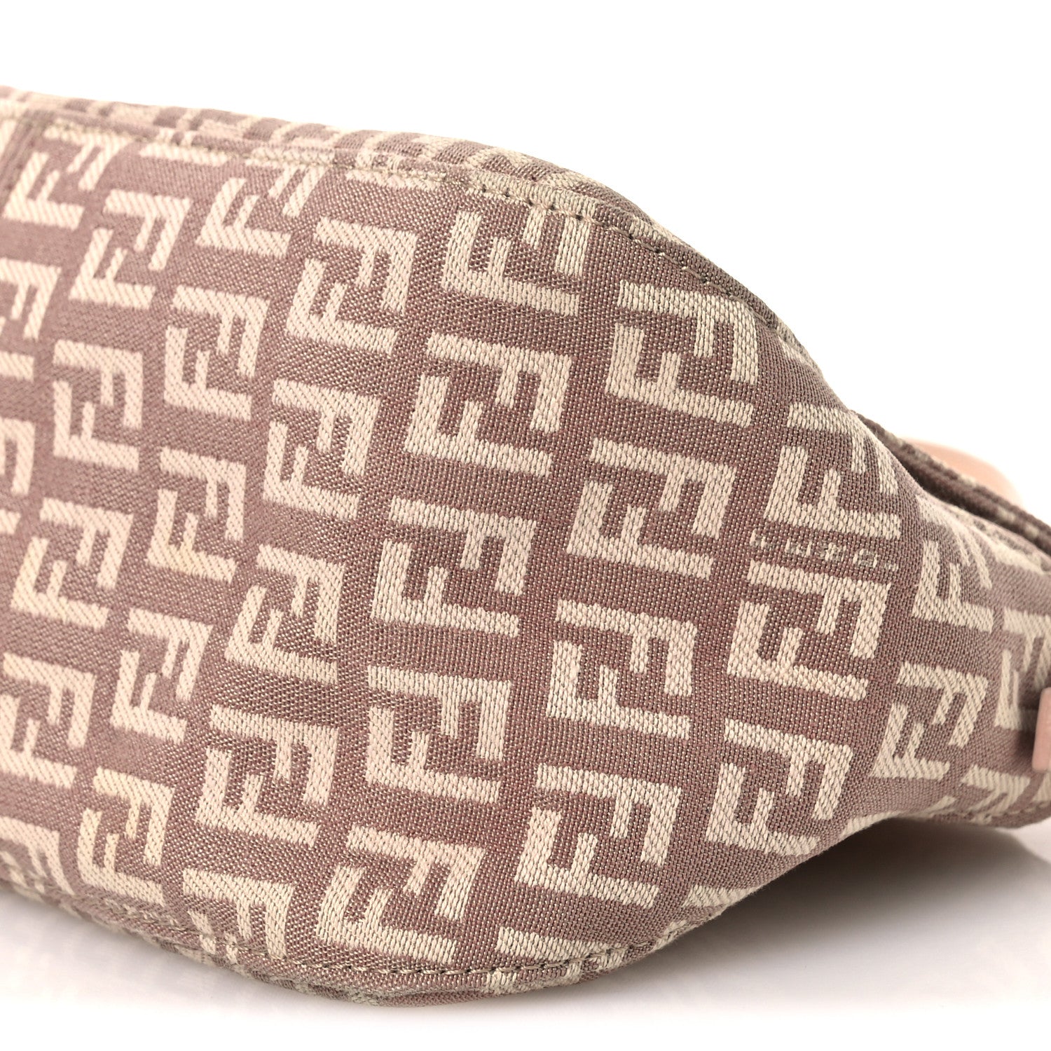 Fendi Zucchino Vitello Mini Mama Baguette Cipria Teint 10 of 16