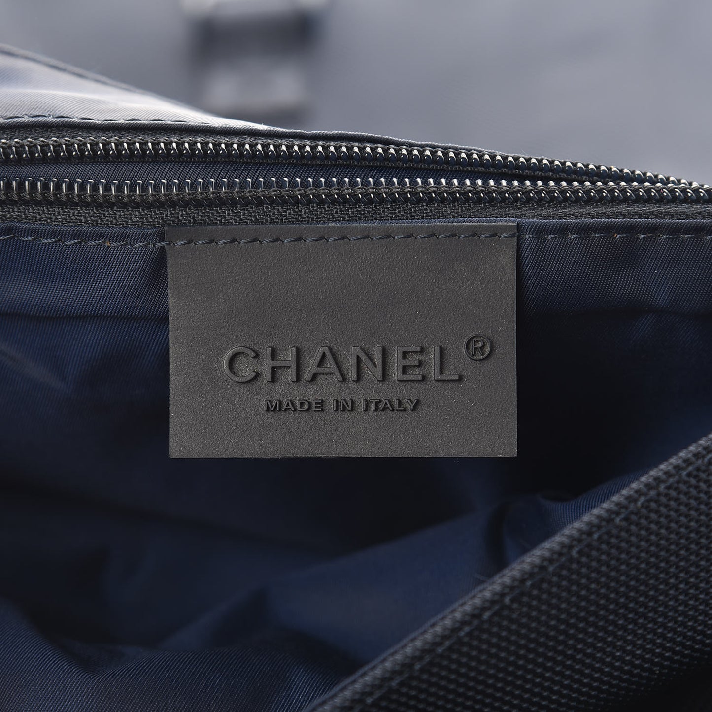 Canvas Nylon Expandable Sport Messenger Navy Off White