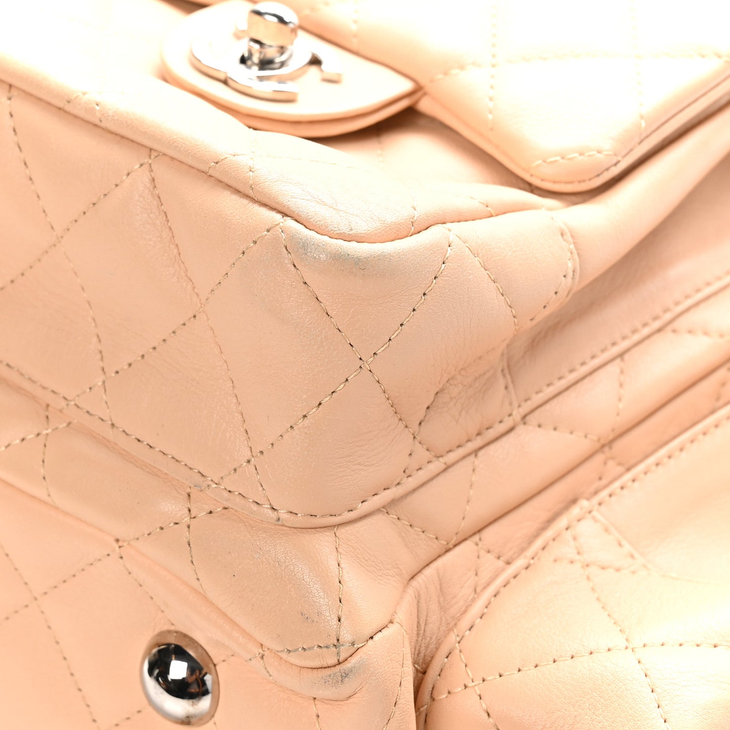 Calfskin Quilted Large Cambon Multipocket Reporter Beige Black