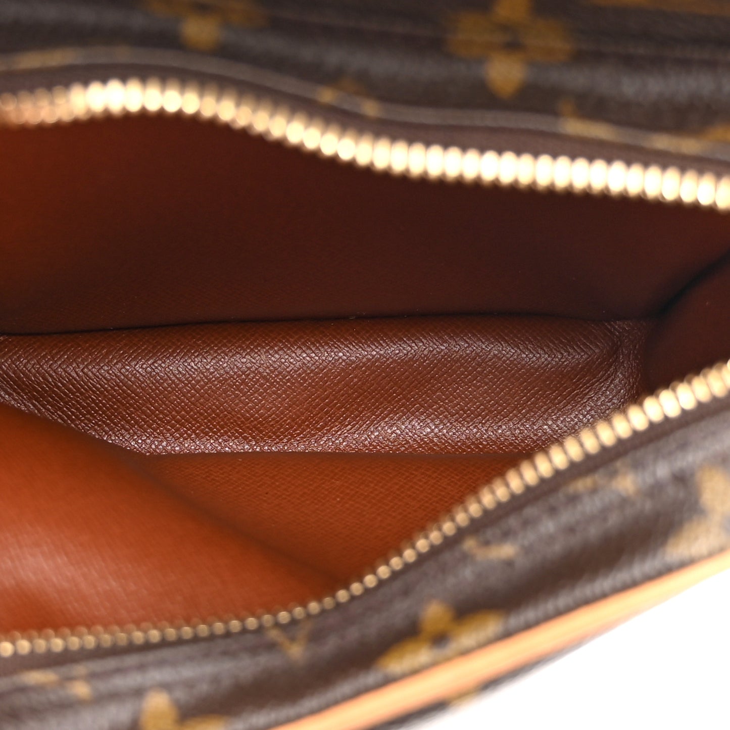 Monogram Amazone