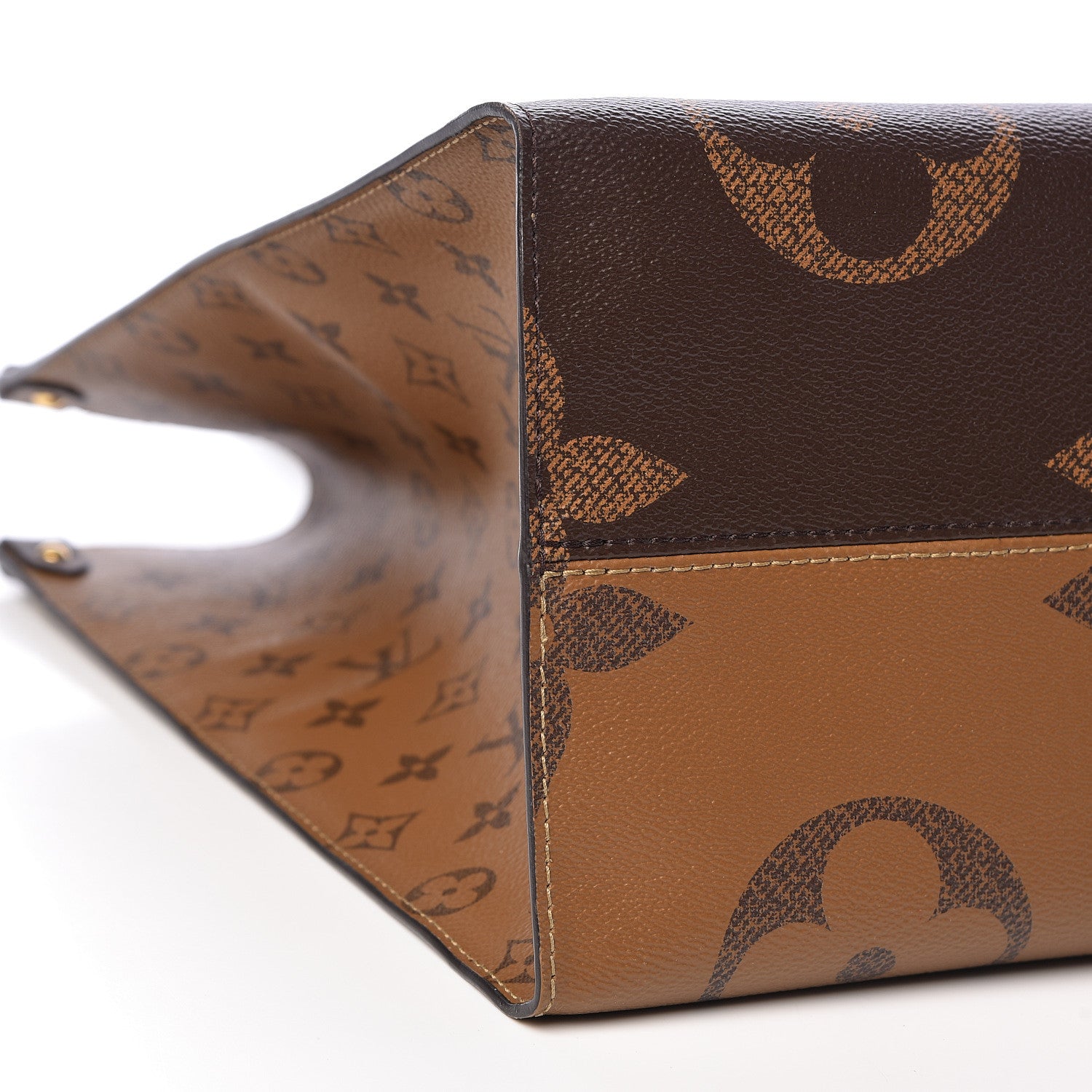 Louis Vuitton Reverse Monogram Giant Onthego GM 9 of 12