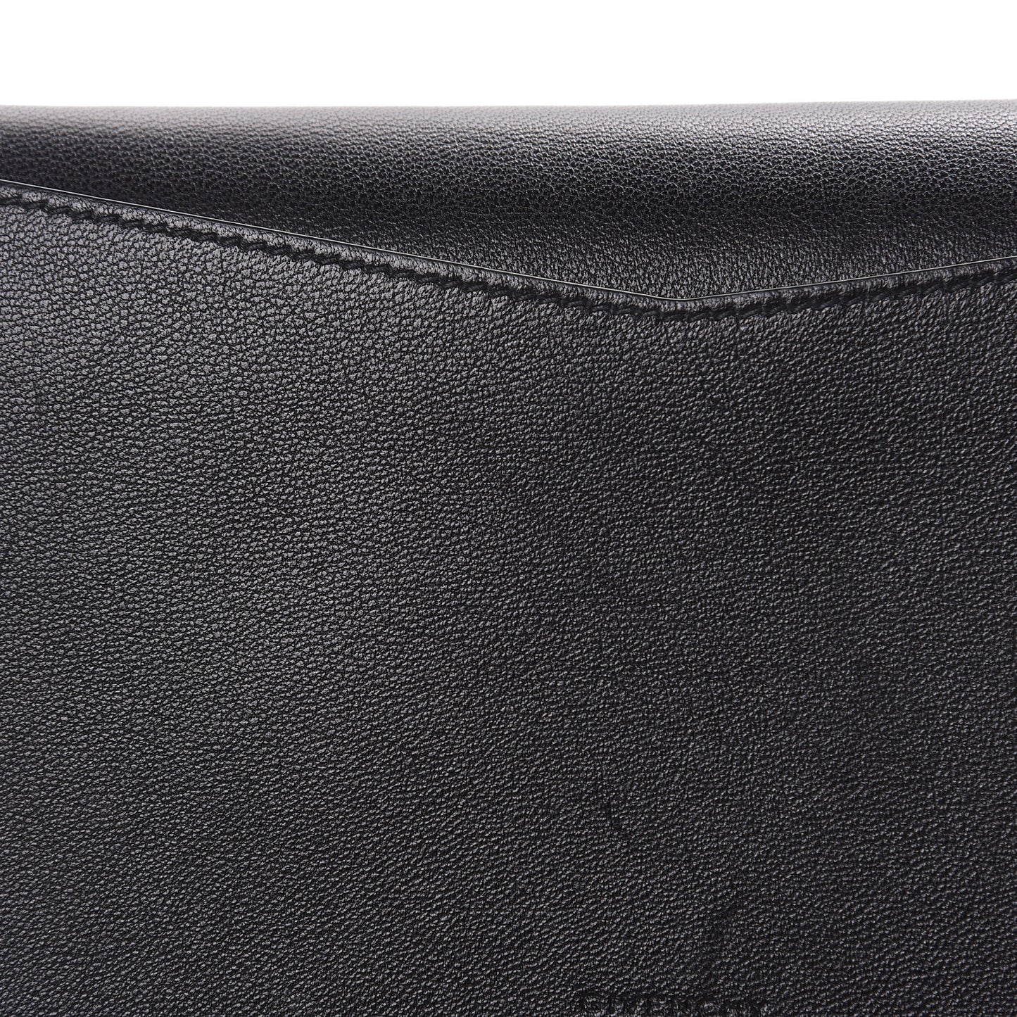 Lambskin Emblem Chain Wallet Black