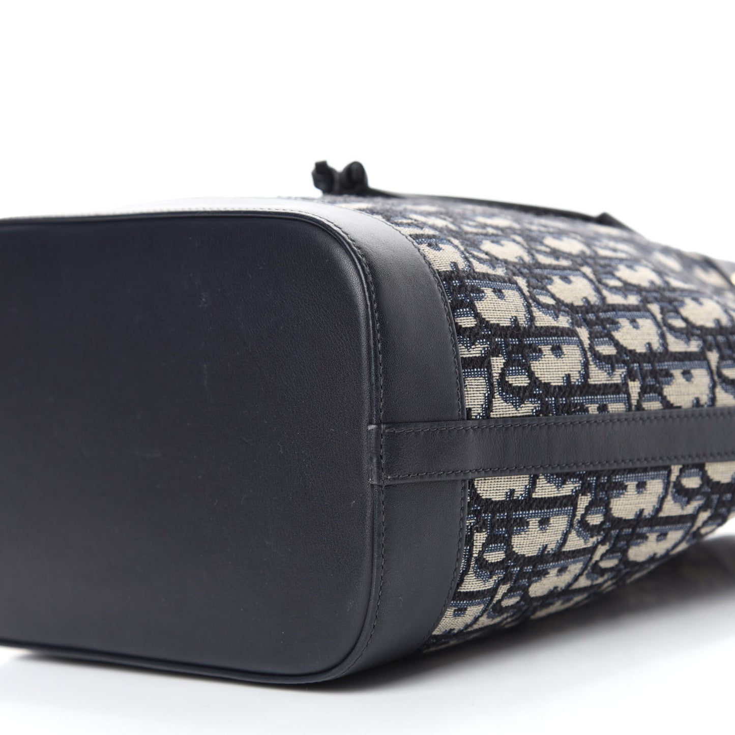 Oblique Drawstring Chain Large Bucket Bag Blue