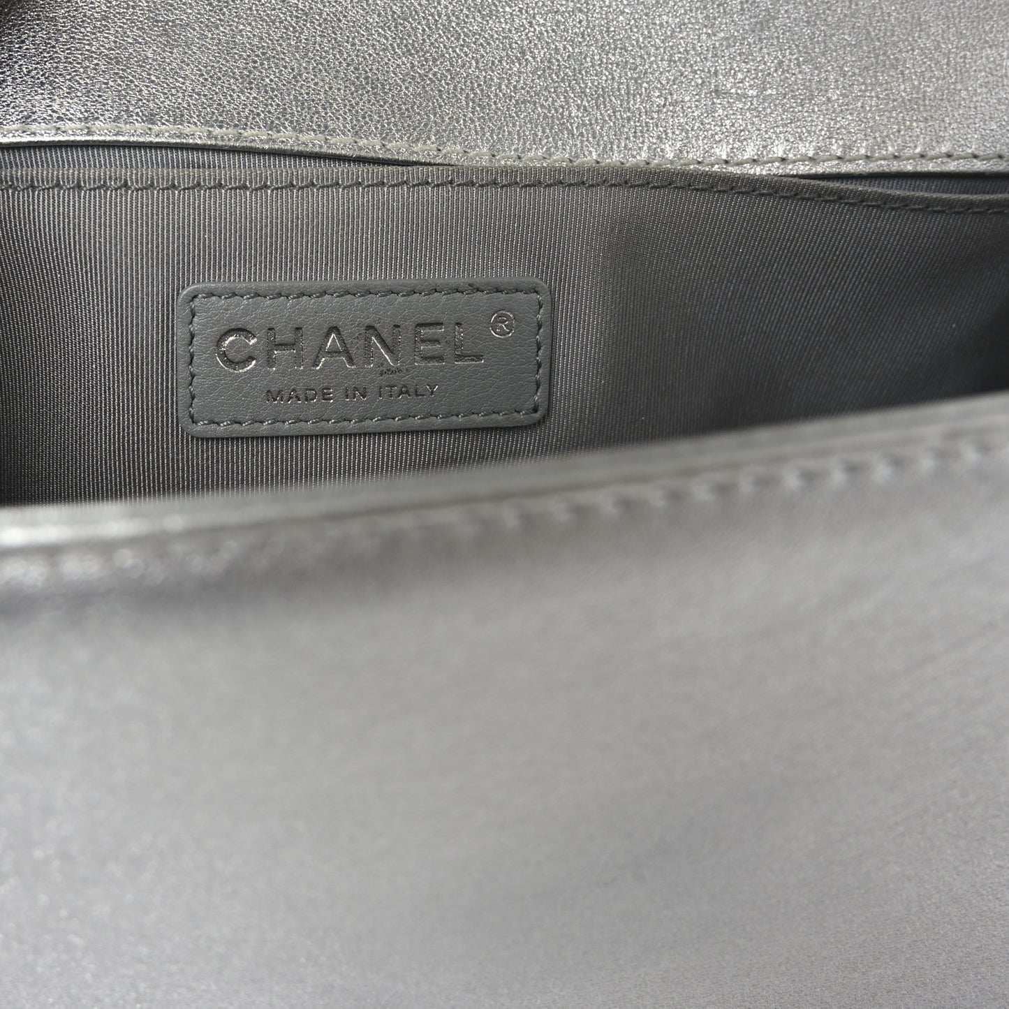 Metallic Lambskin Perforated Quilted Medium Boy Flap Argent