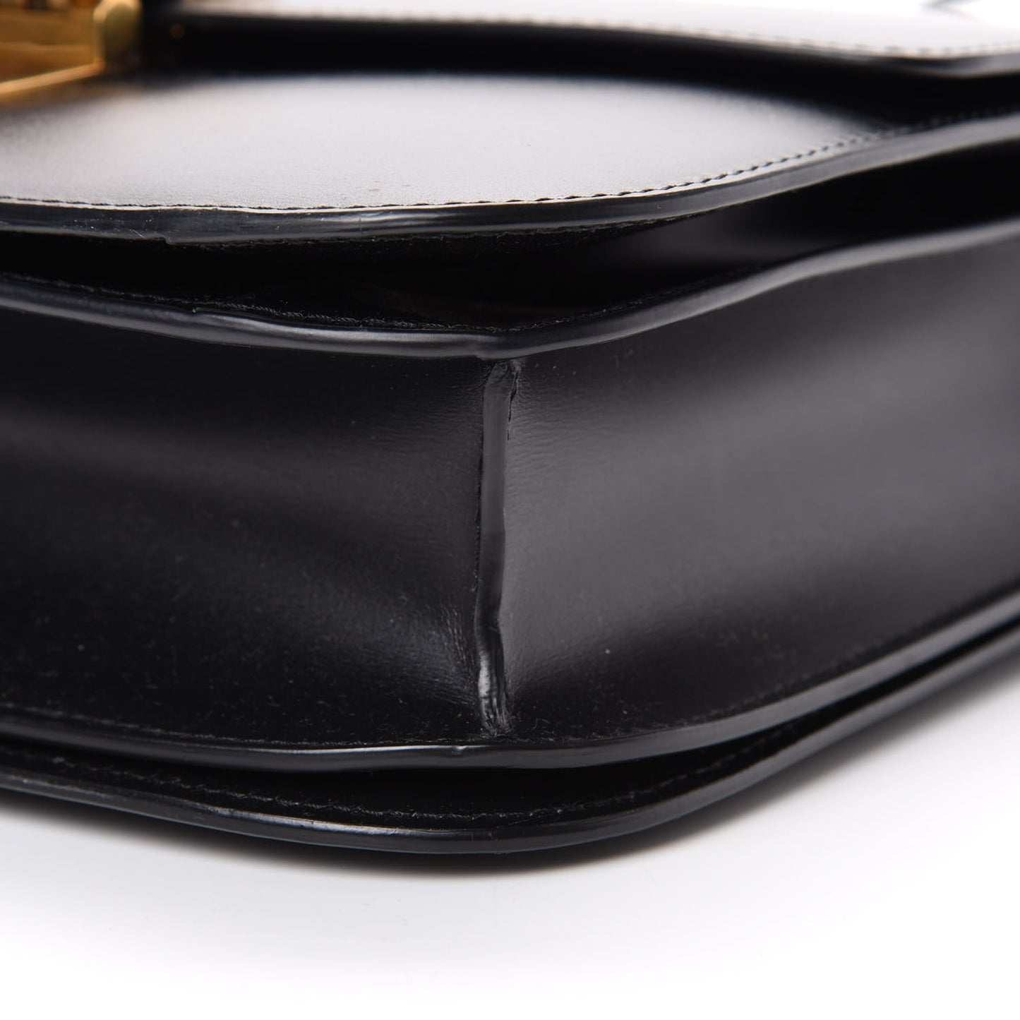 Box Calfskin Medium Classic Box Flap Bag Black