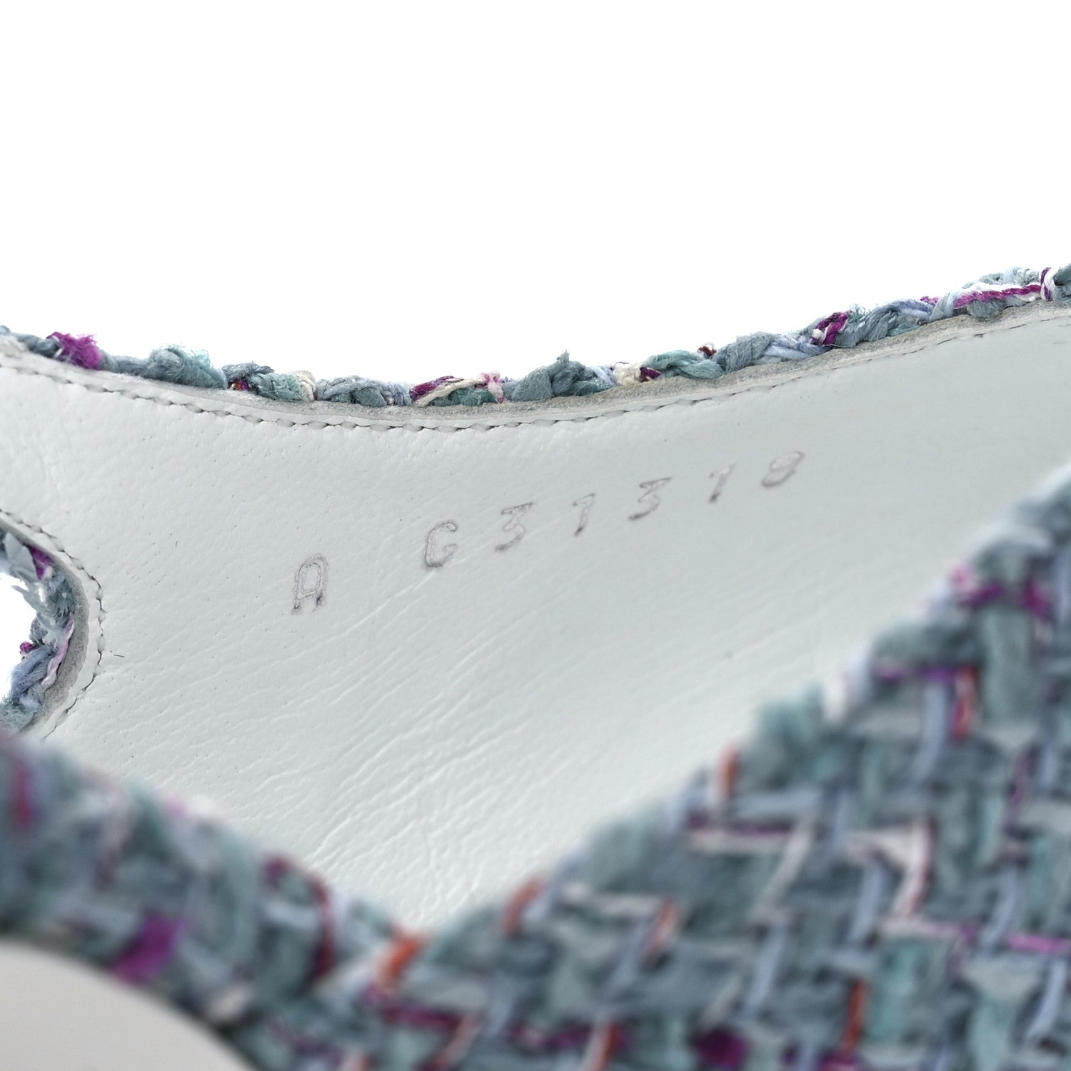 Chanel Tweed Patent Cap Toe CC Slingback Pumps 37.5 Turquoise Purple White 7 of 8
